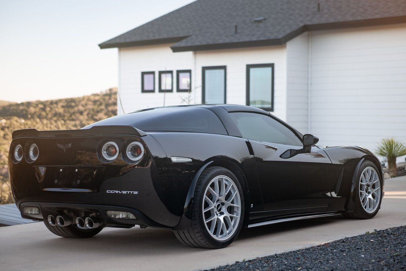 Black Chevrolet C6 Corvette Base/Z51 with 18"/19" EC-7 Apex wheels in Race Silver
