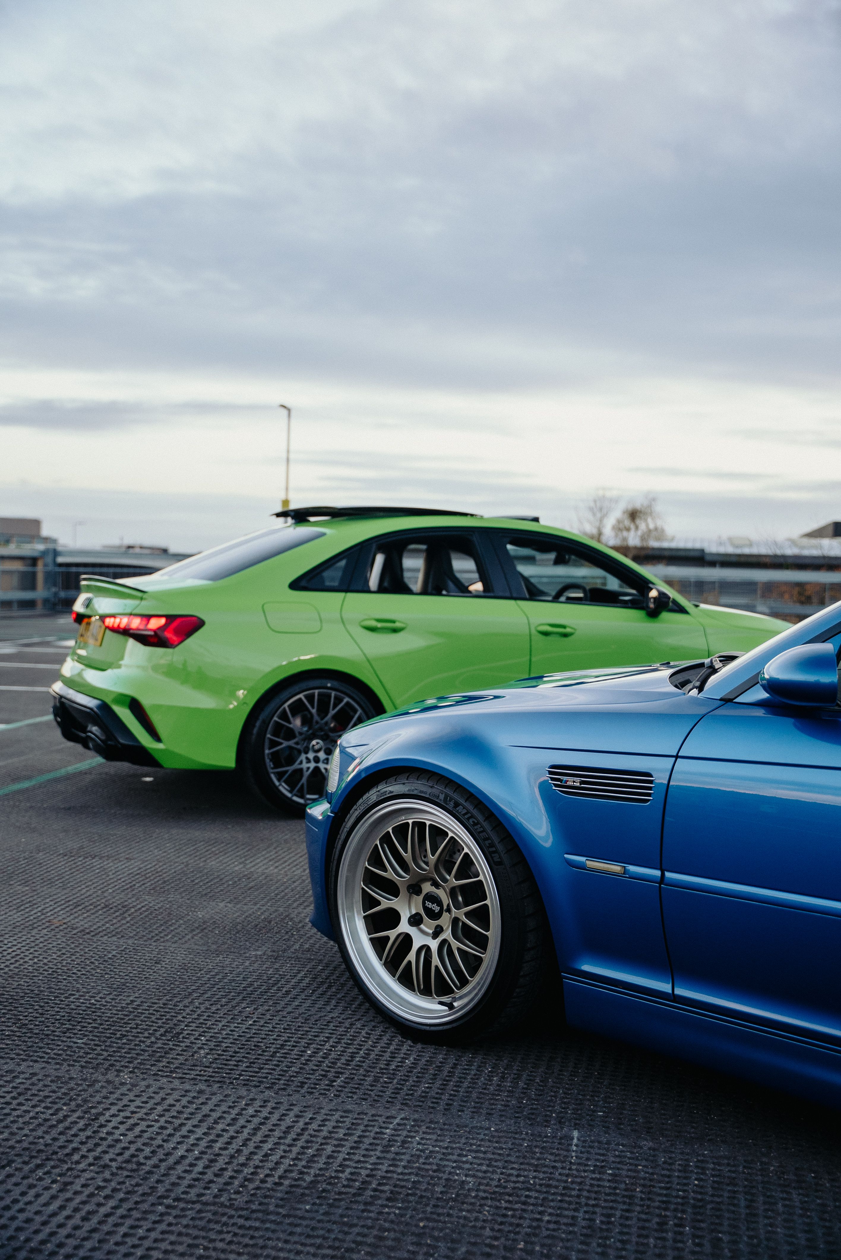 Blue BMW E46 M3 with 19" ML-10RT Apex wheels in Machined Lip Gloss Motorsport Gold