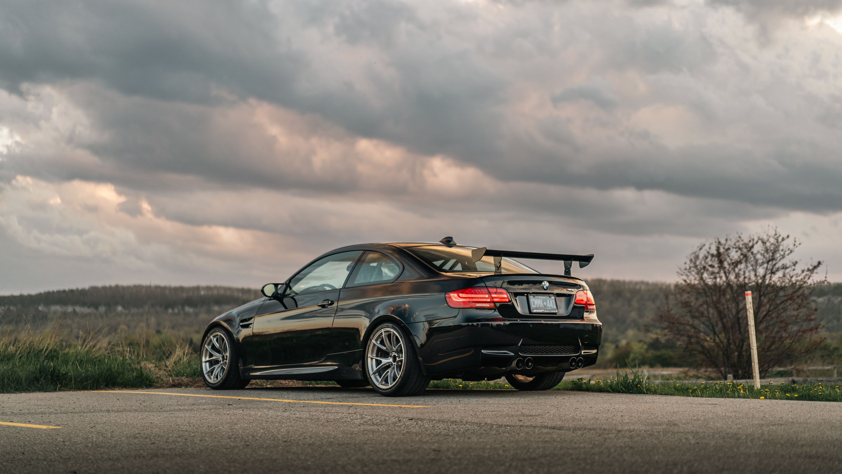 Black BMW E92 Coupe M3 with 18" VS-5RS Apex wheels in Brushed Clear