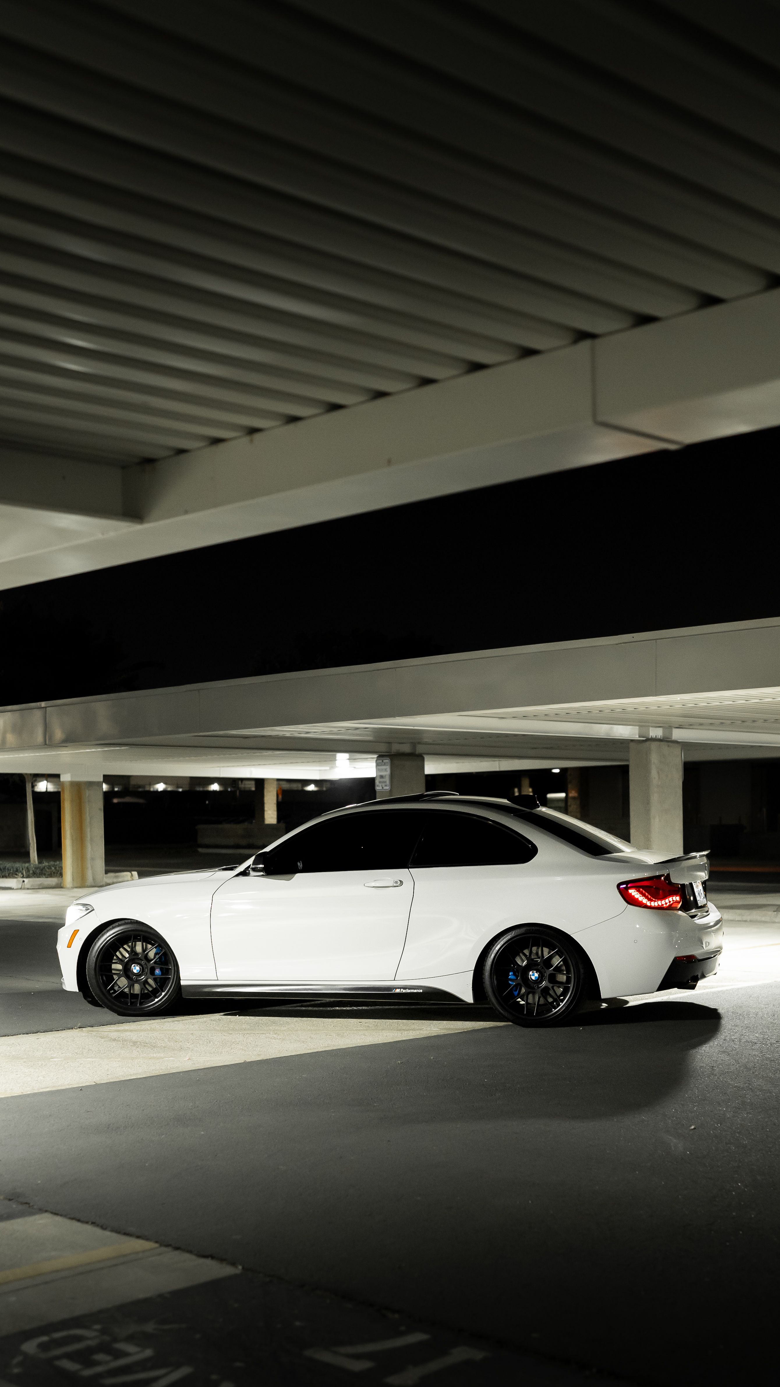 White BMW F22 Coupe 2 Series with 18" ARC-8 Apex wheels in Satin Black