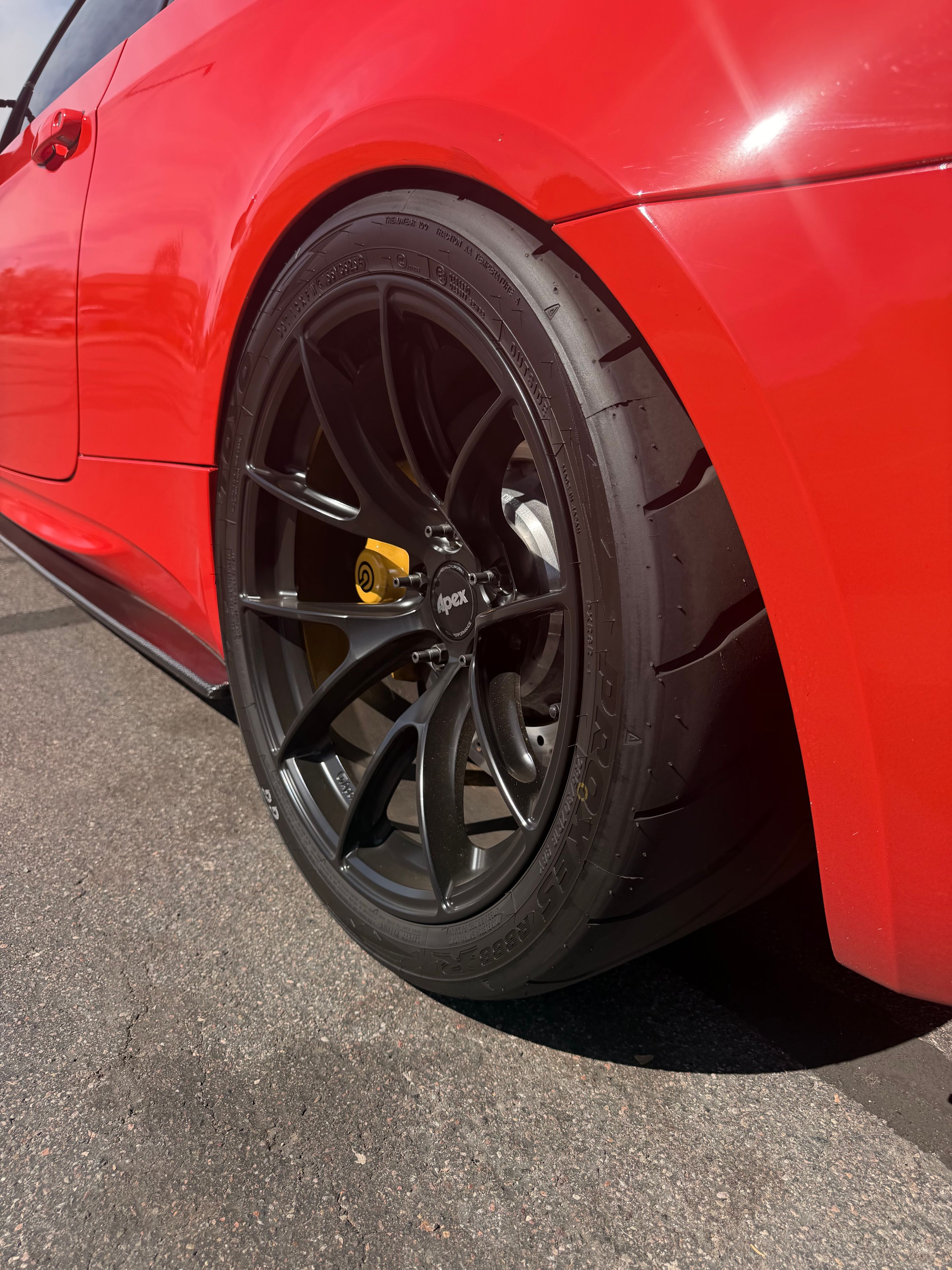 Red BMW E92 Coupe M3 with 18" VS-5RS Apex wheels in Satin Black