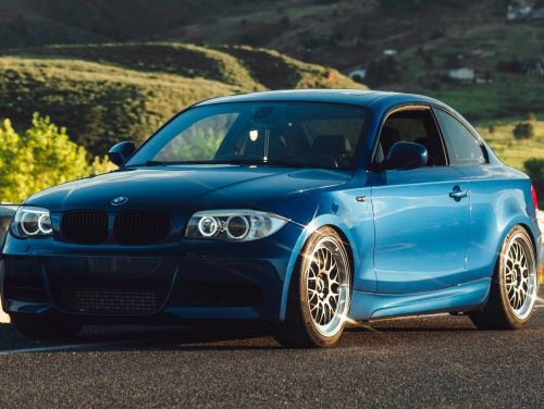Blue BMW 1 Series - ML-10RT in Machined Lip Anthracite