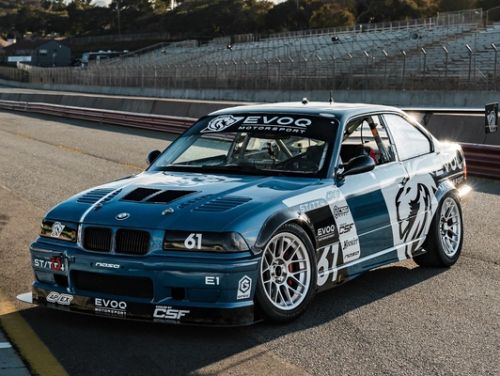 Multicolor BMW 3 Series - ARC-8 in Hyper Silver