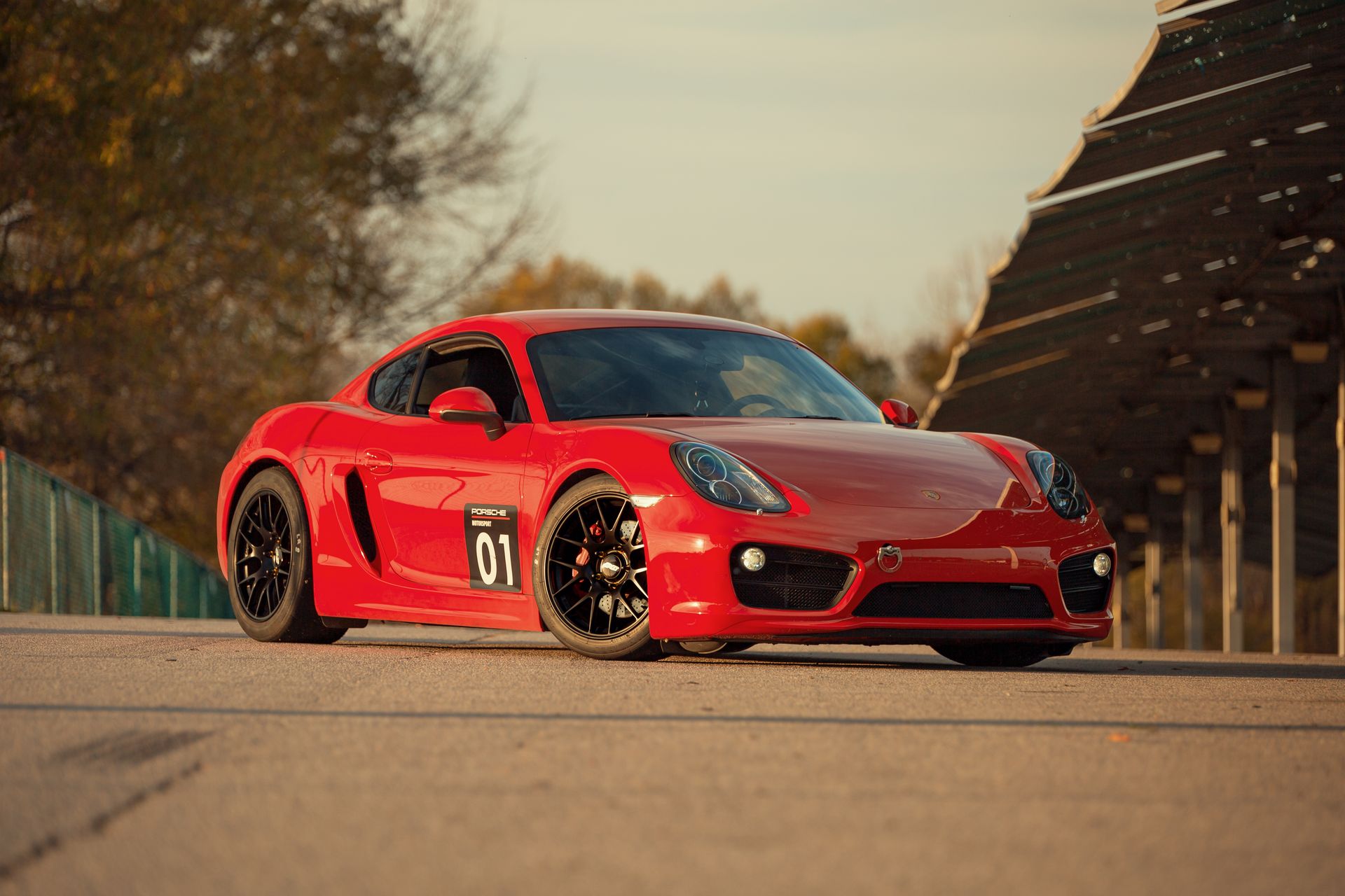 Black 7r Rims Porsche 981 Cayman S with 18