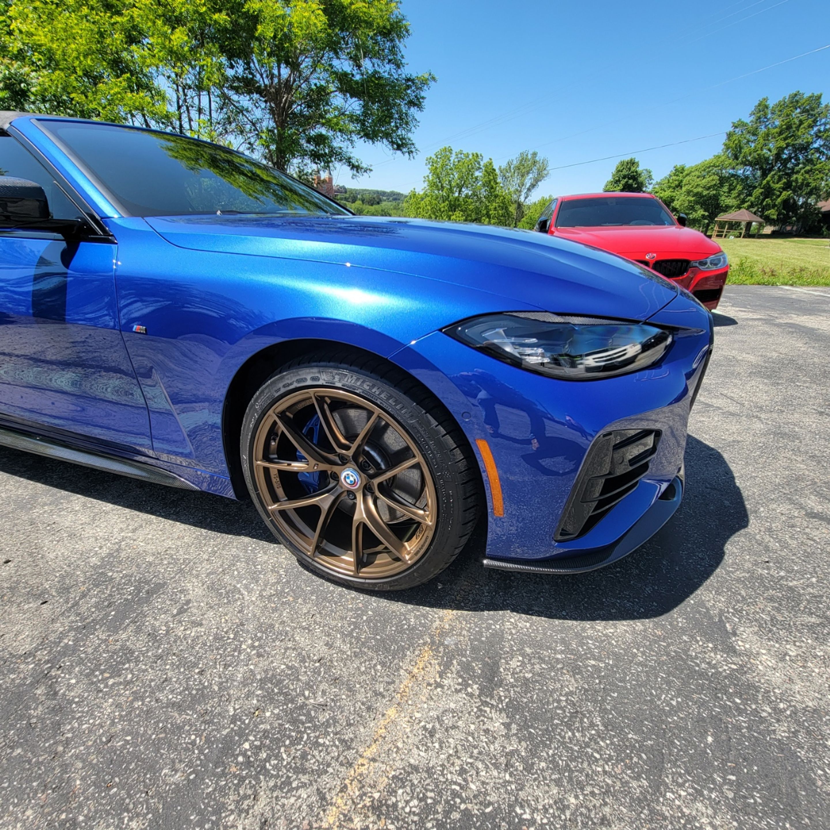 Blue BMW G23 Cabrio 4 Series with 19" VS-5RS Apex wheels in Satin Bronze