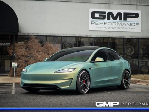 Green Tesla Model 3 - VS-5RS in Brushed Clear