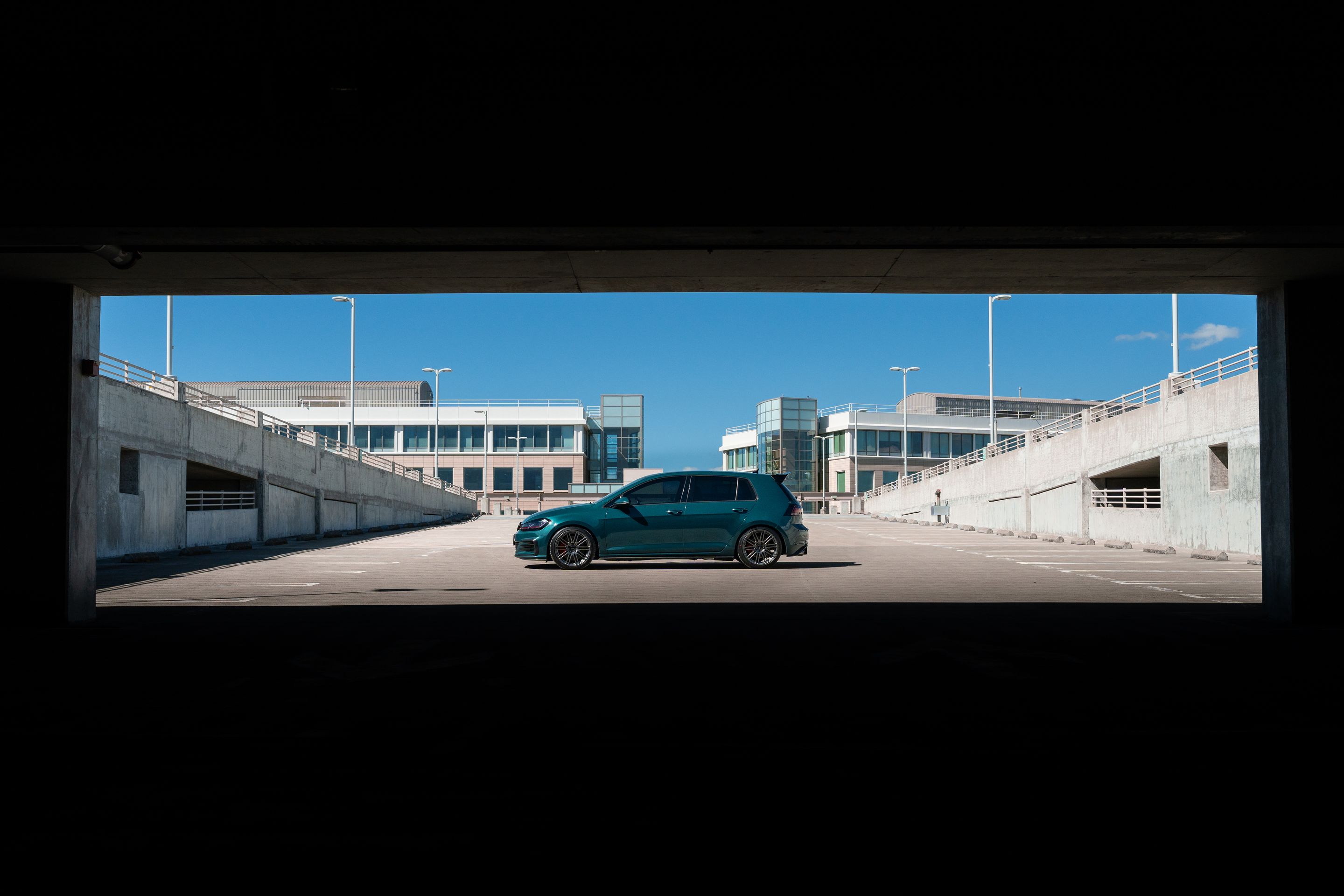 Green VW MK7 GTI with 18" TC-10RT Apex wheels in Anthracite