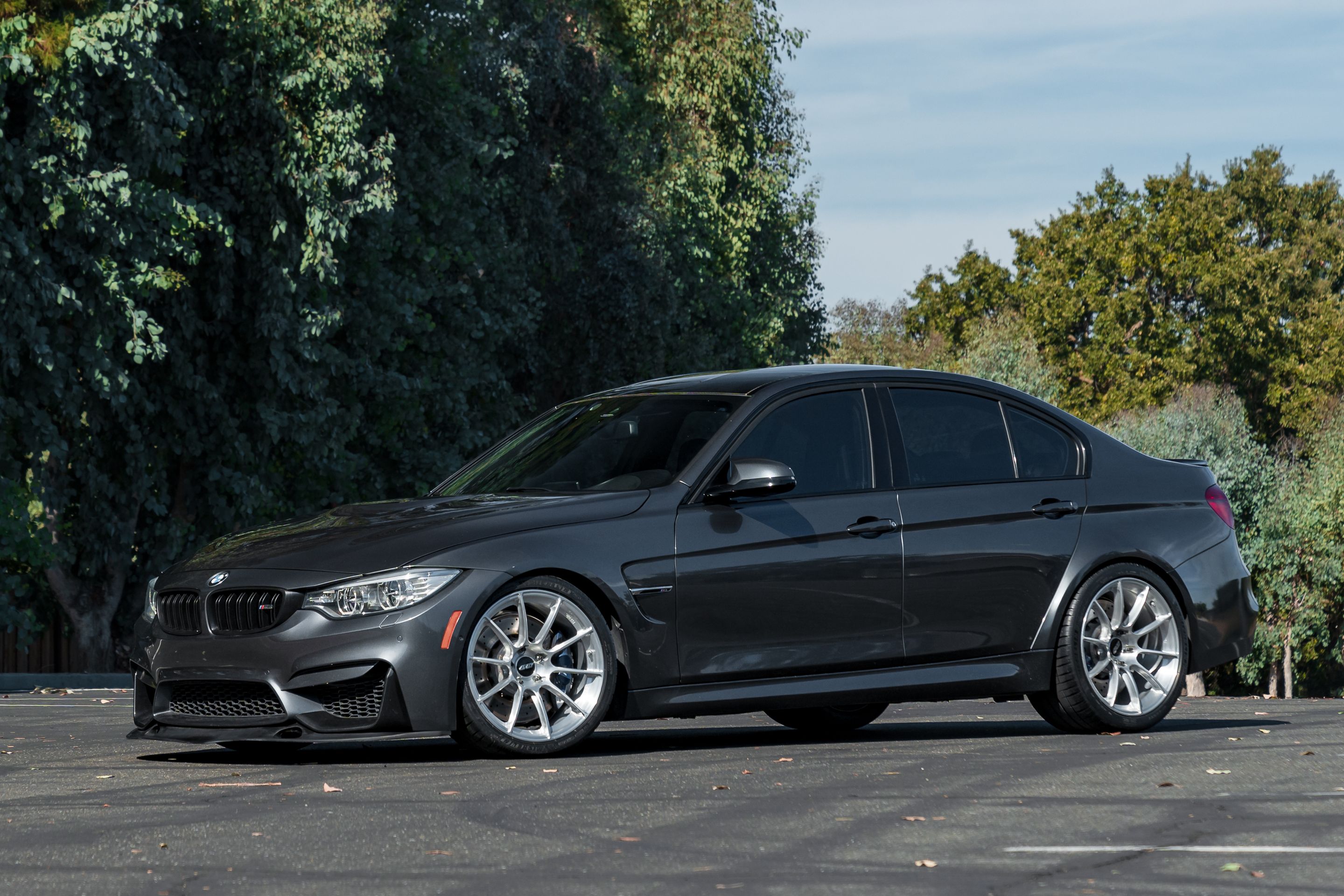 Grey BMW F80 M3 with 19" SM-10RS Apex wheels in Brushed Clear