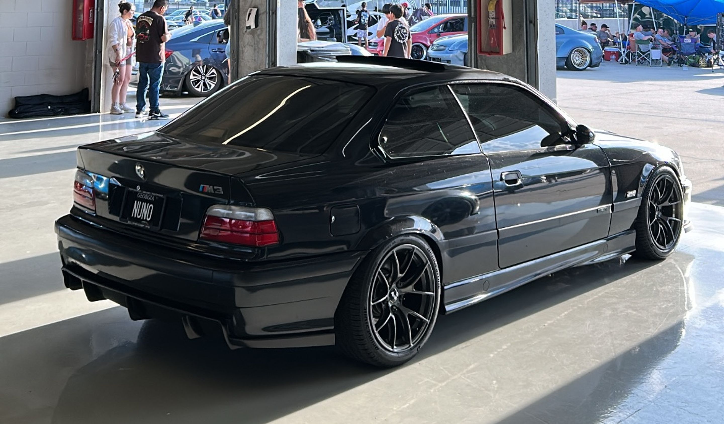 Black BMW E36 M3 with 17" VS-5RS Apex wheels in Anthracite