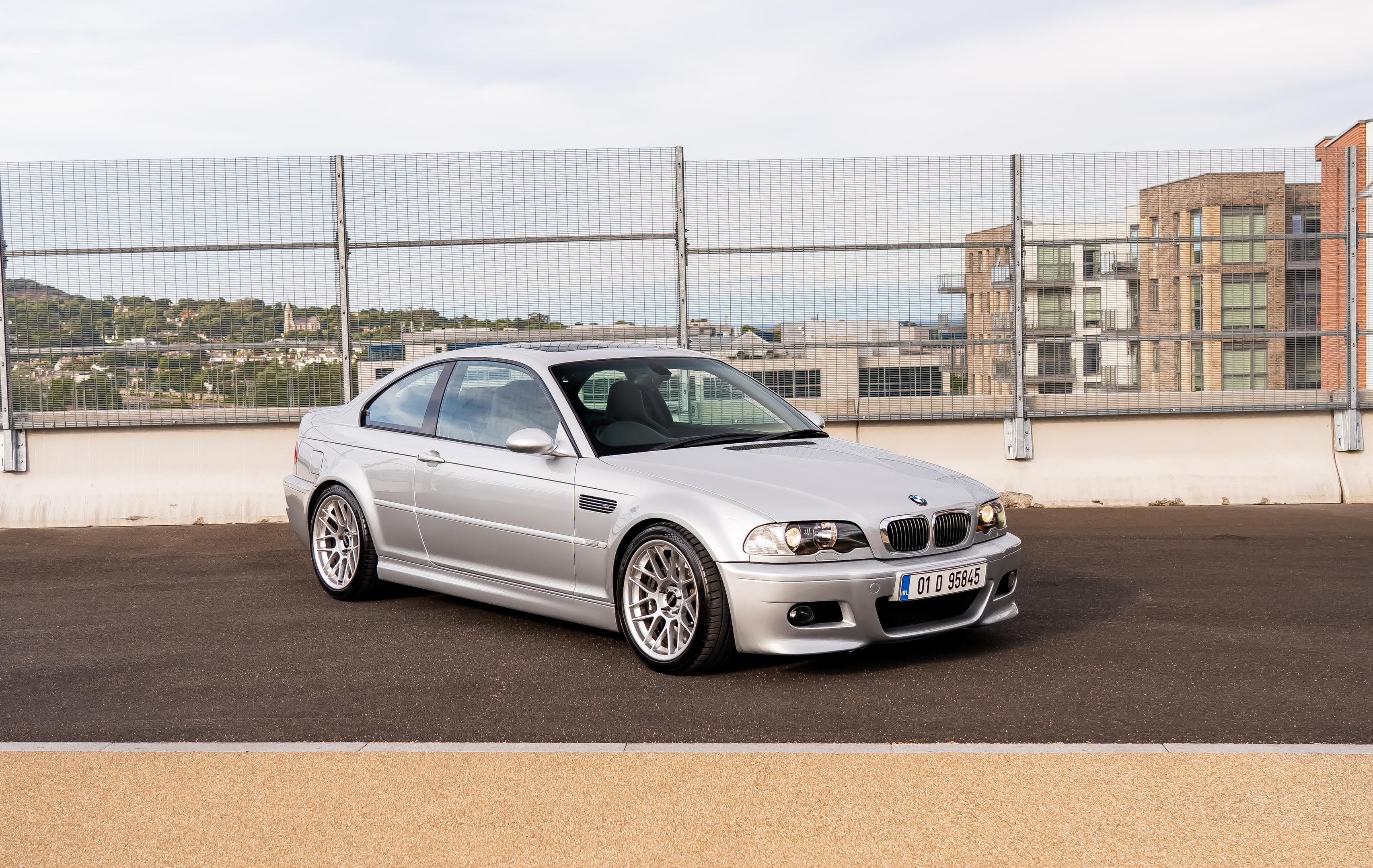 Silver BMW M3 - ARC-8 in Race Silver