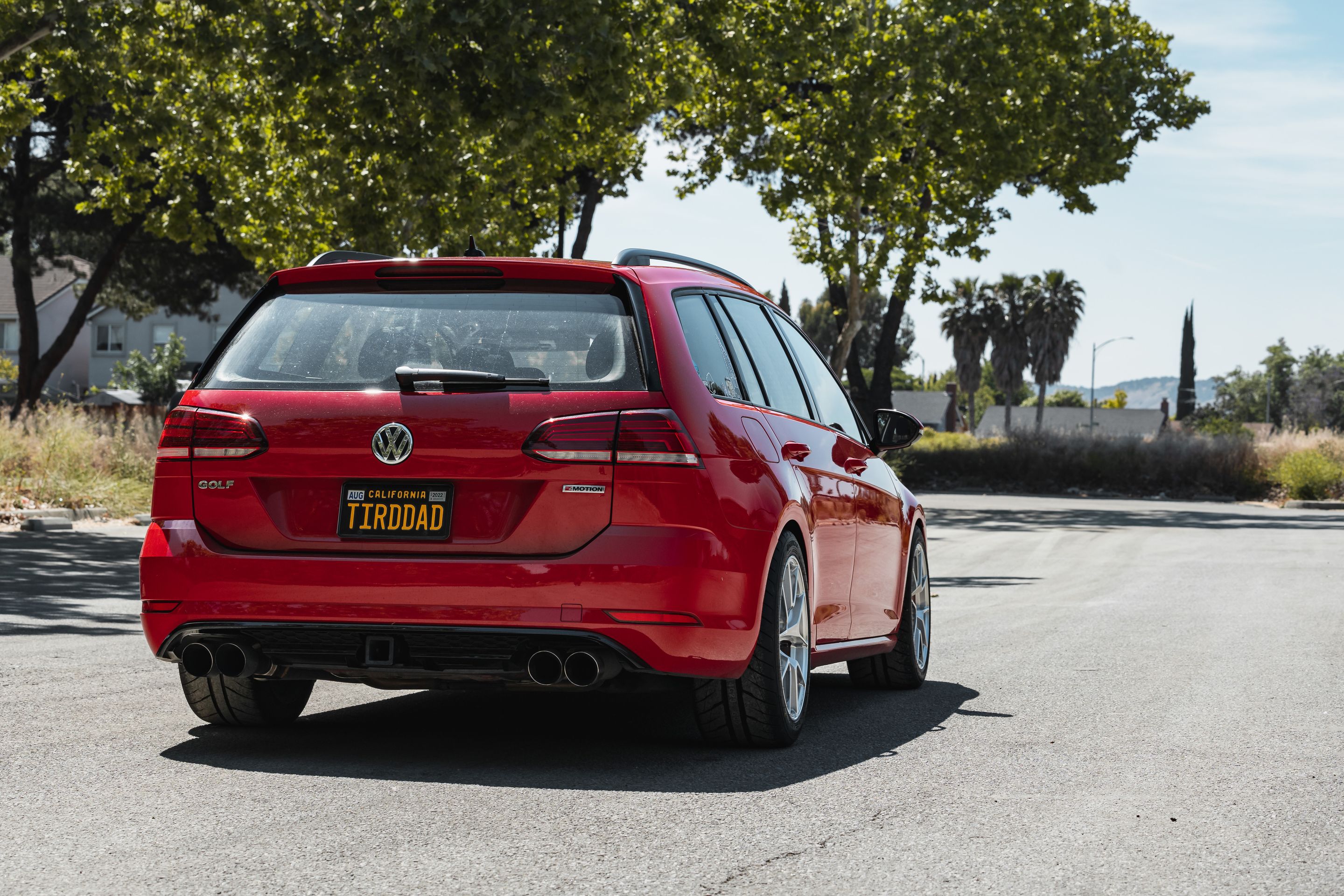 Red VW MK7 Alltrack/SportWagen Golf SportWagen with 17" VS-5RS Apex wheels in Brushed Clear
