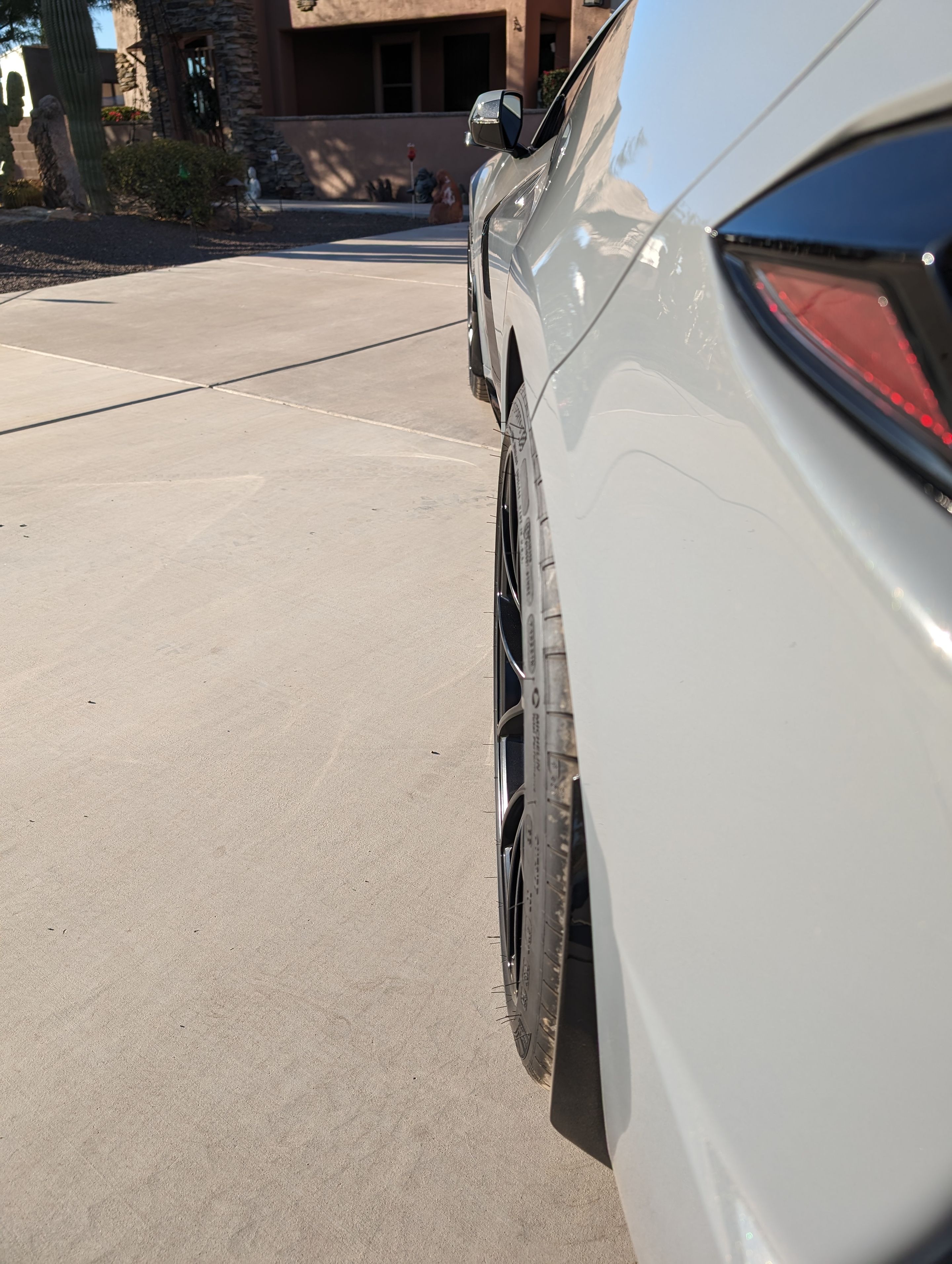 Grey Chevrolet C8 Corvette Stingray/Z51 with 19"/20" VS-5RS Apex wheels in Satin Black