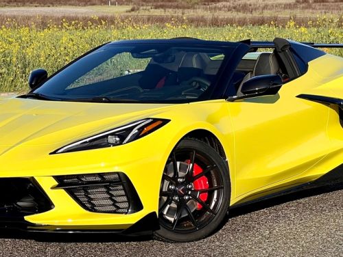 Yellow Chevrolet Corvette - VS-5RS in Satin Black
