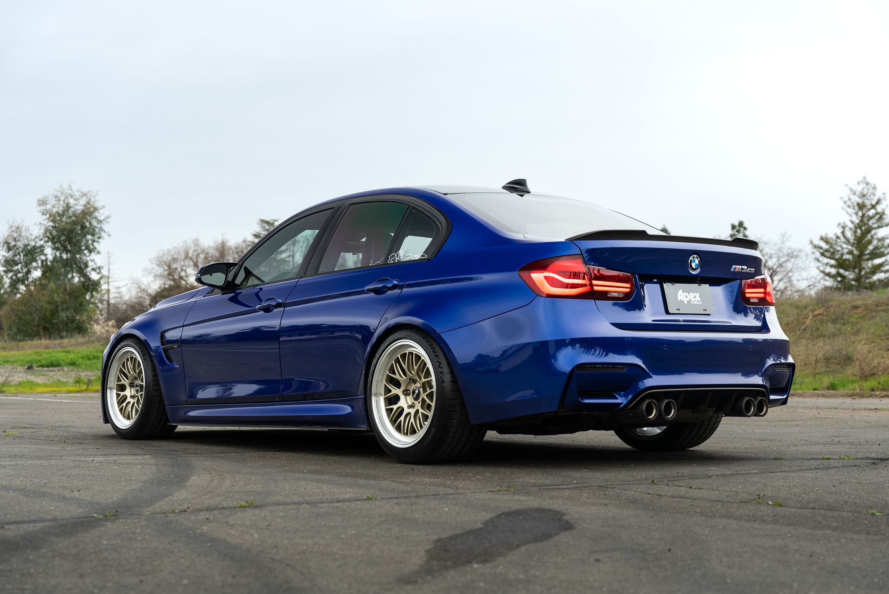 Blue BMW F80 M3 with 18" ML-10RT Apex wheels in Machined Lip Gloss Motorsport Gold