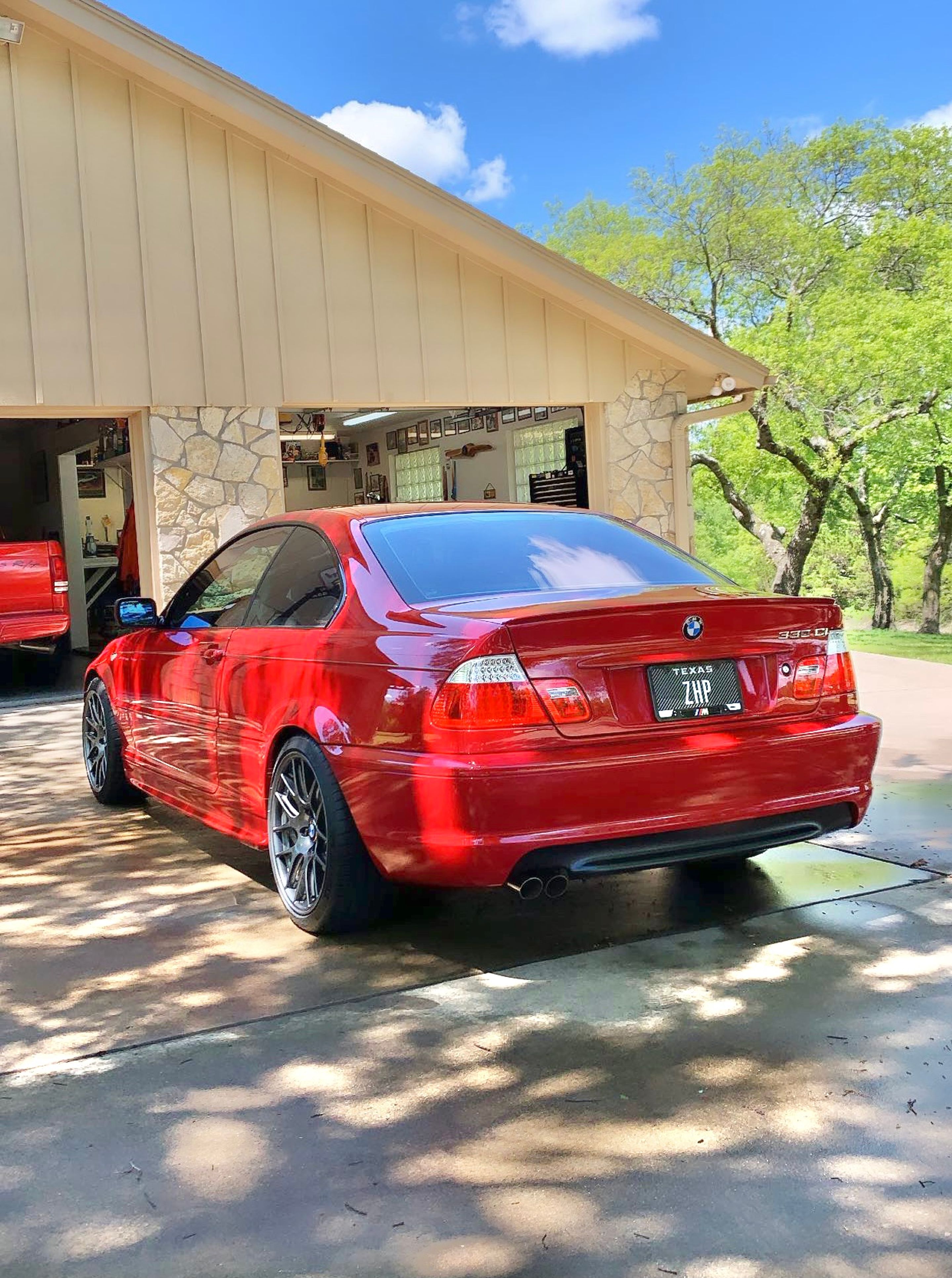Red BMW E46 3 Series with 18" EC-7R Apex wheels in Anthracite