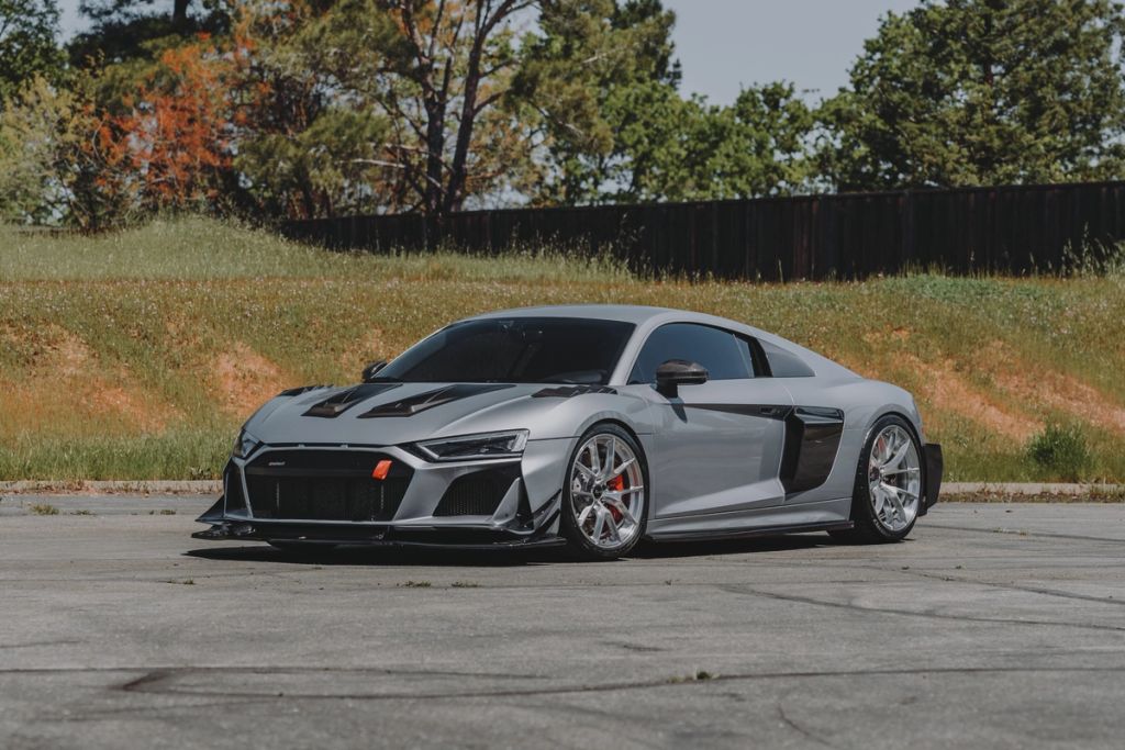 Audi Gen 2 R8 with 19