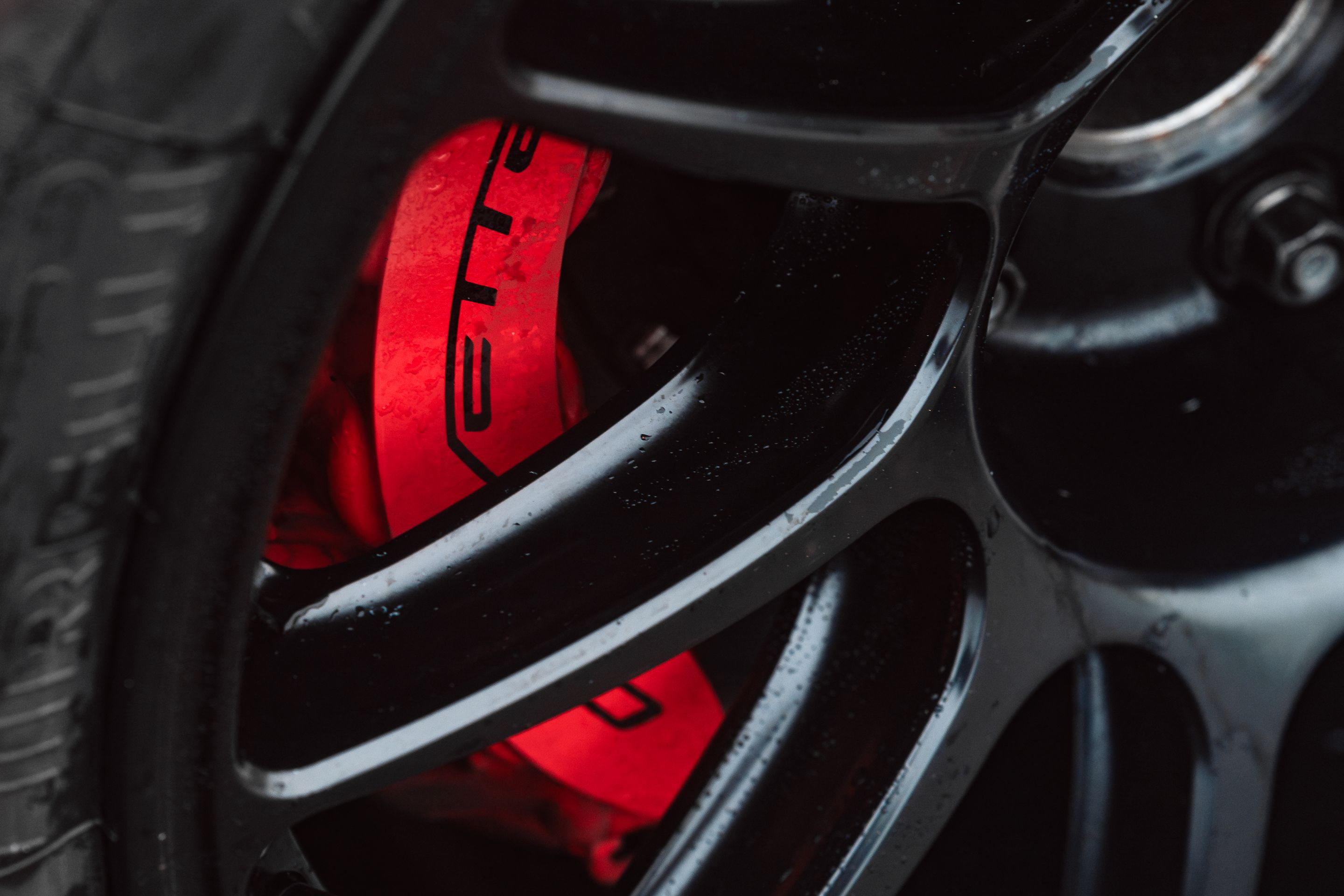 Red Chevrolet C7 Corvette Grand Sport with 18" SM-10RE Apex wheels in Satin Black