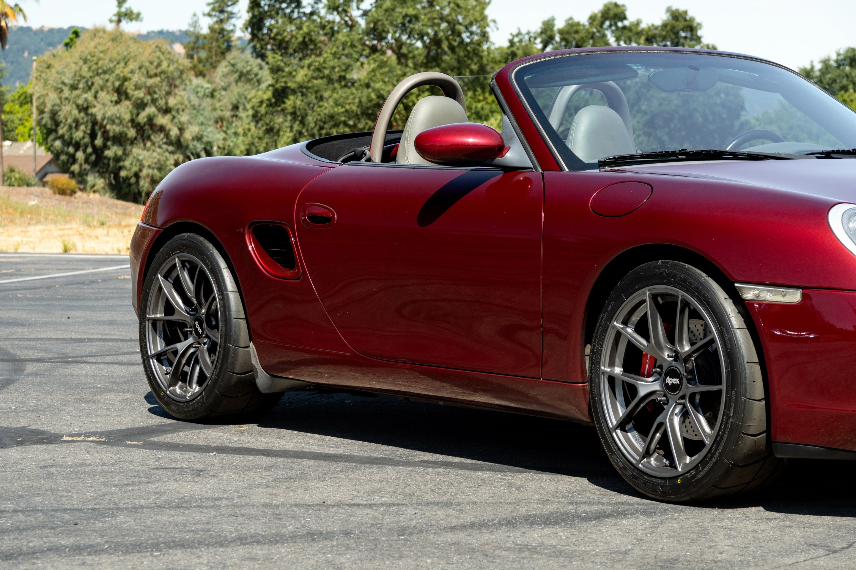 Red Porsche 986 Boxster with 18" VS-5RS Apex wheels in Anthracite