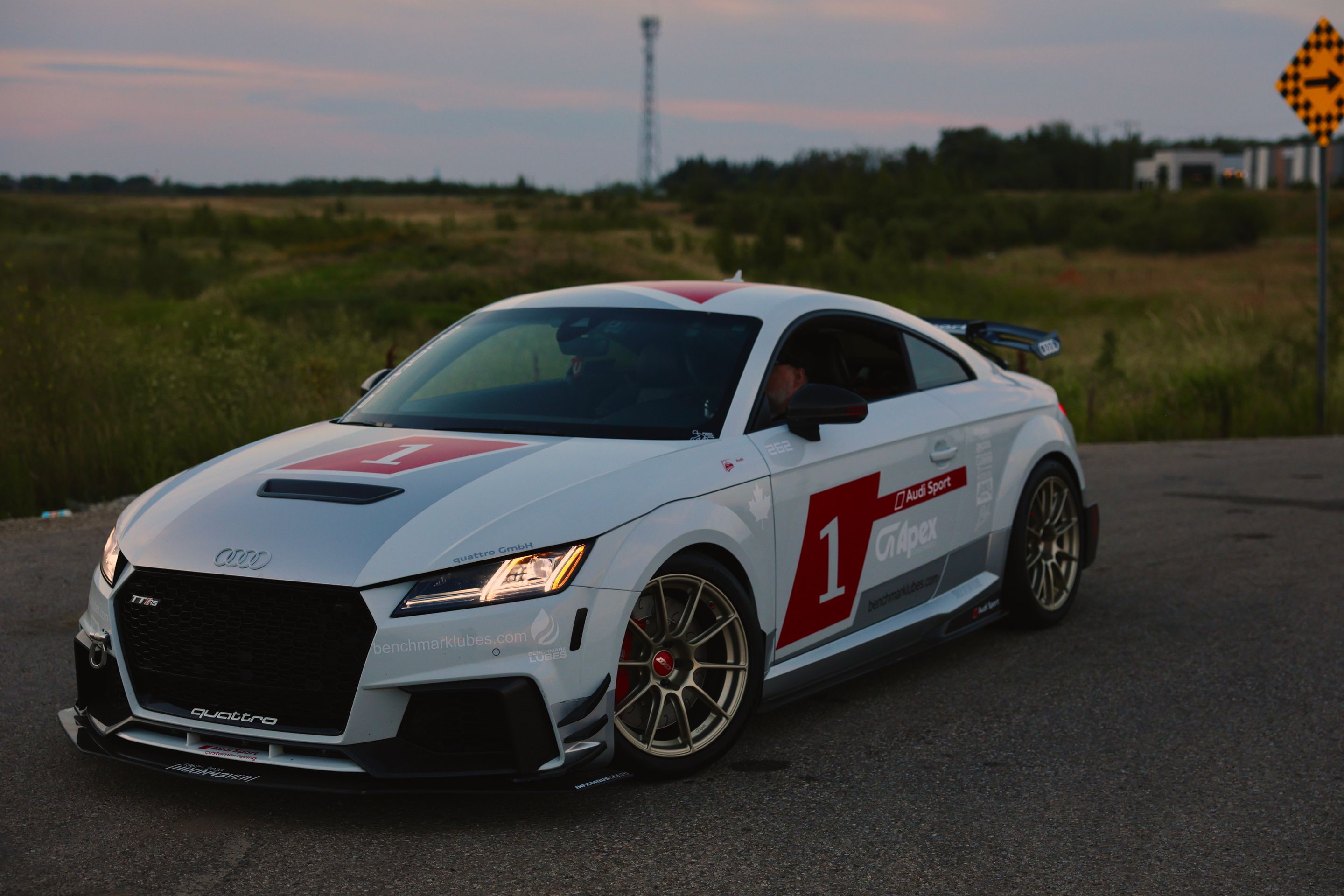 White Audi FV/8S TT RS with 18" SM-10RS Apex wheels in Motorsport Gold
