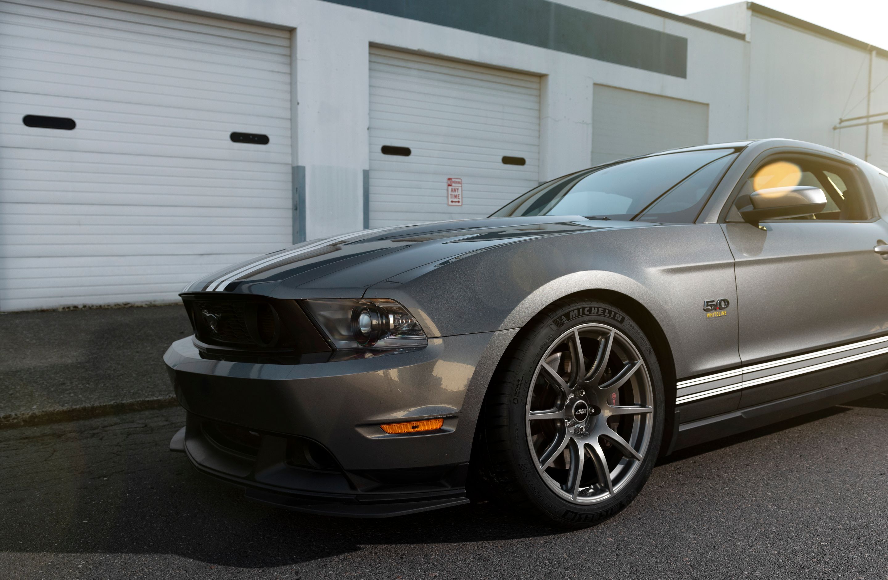 Grey Ford S197 Mustang GT with 19" SM-10 Apex wheels in Anthracite