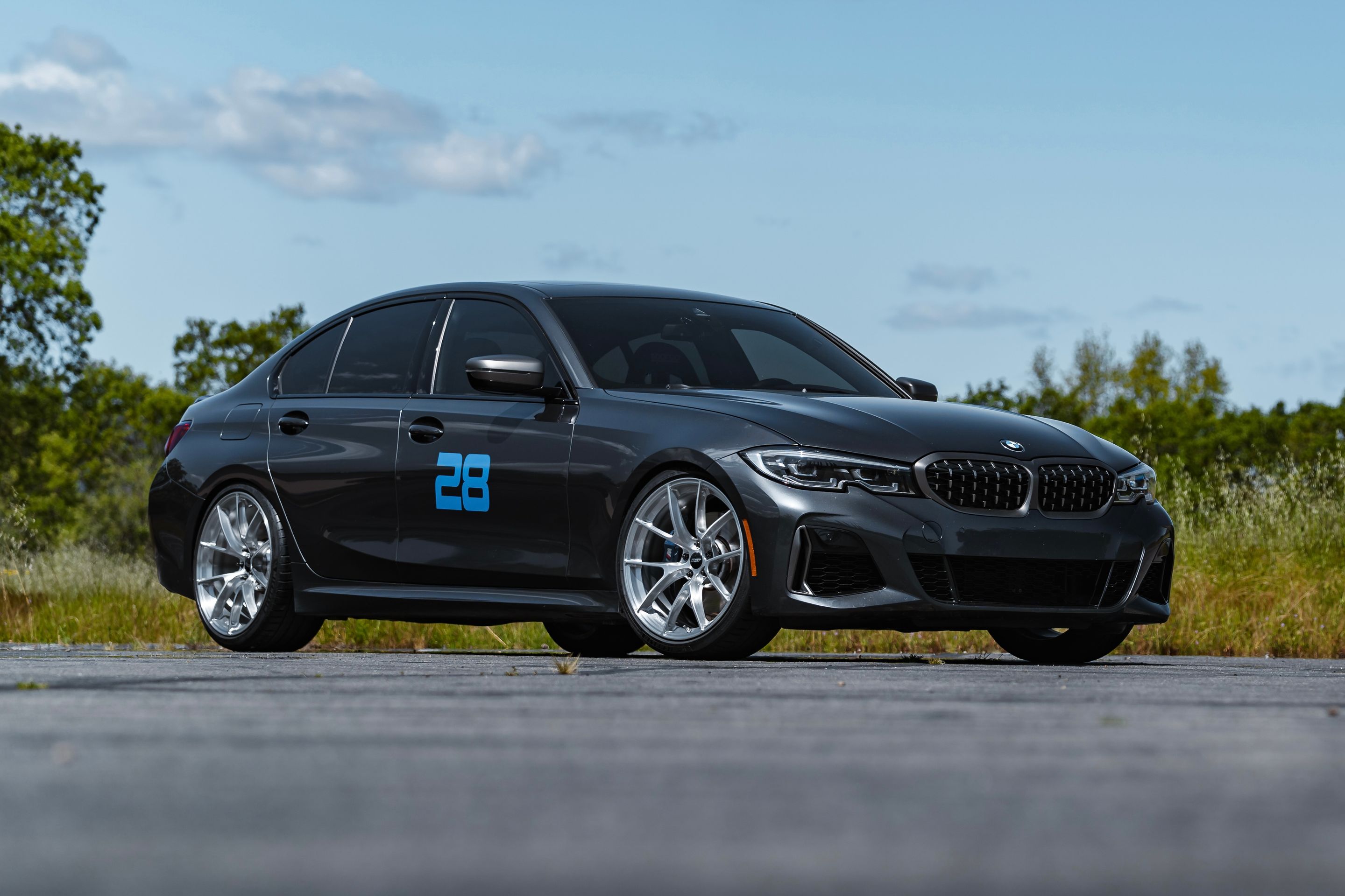 Grey BMW G20 Sedan 3 Series with 20" VS-5RS Apex wheels in Brushed Clear