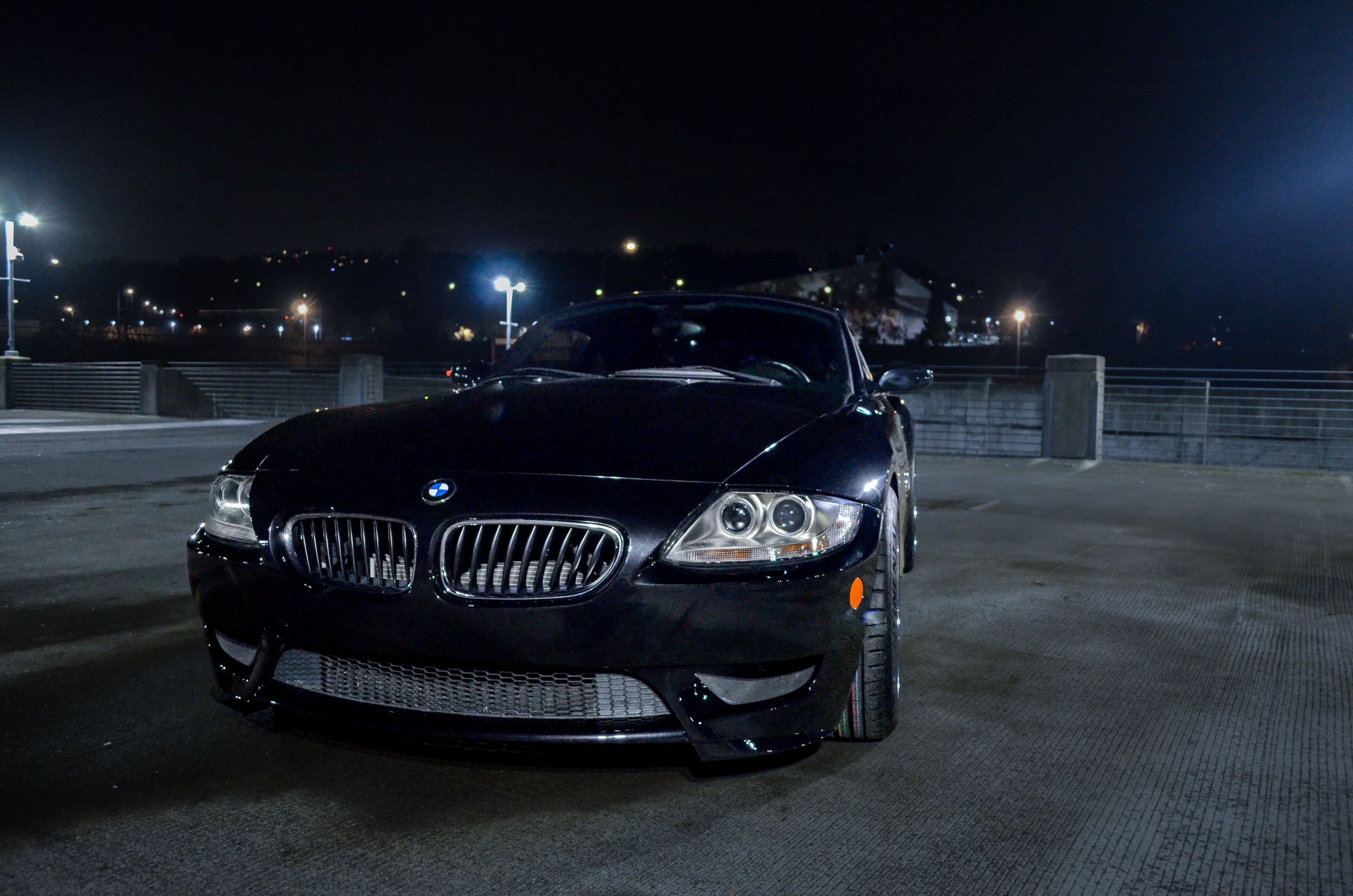 Black BMW E86 Coupe Z4 M with 18" ML-10RT Apex wheels in Machined Lip Gloss Motorsport Gold