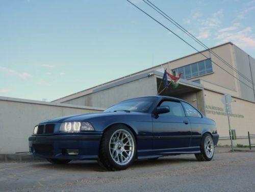 Blue BMW 3 Series - ARC-8 in Race Silver