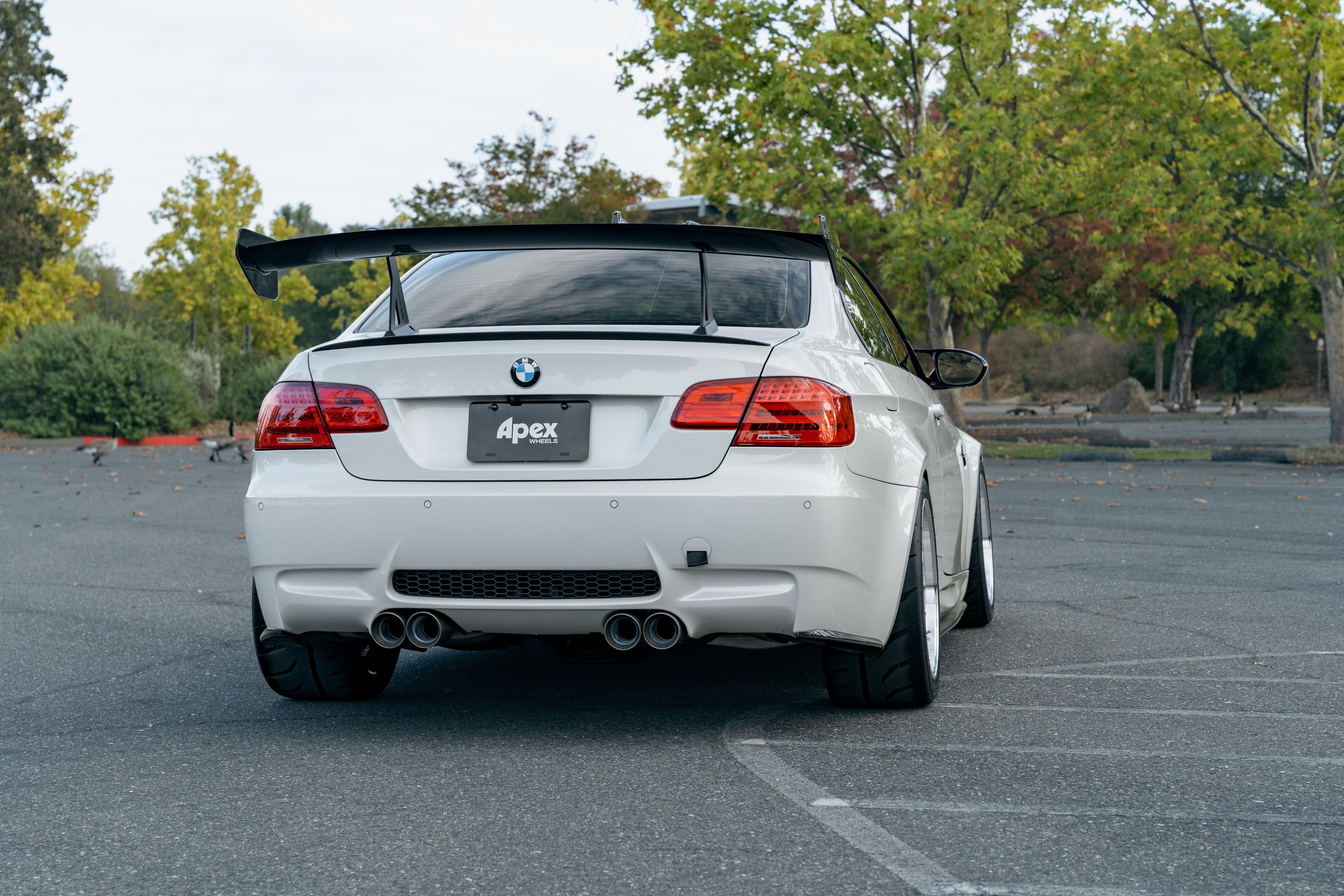 White BMW E92 Coupe M3 with 18" ML-7RT Apex wheels in Machined Lip Race Silver
