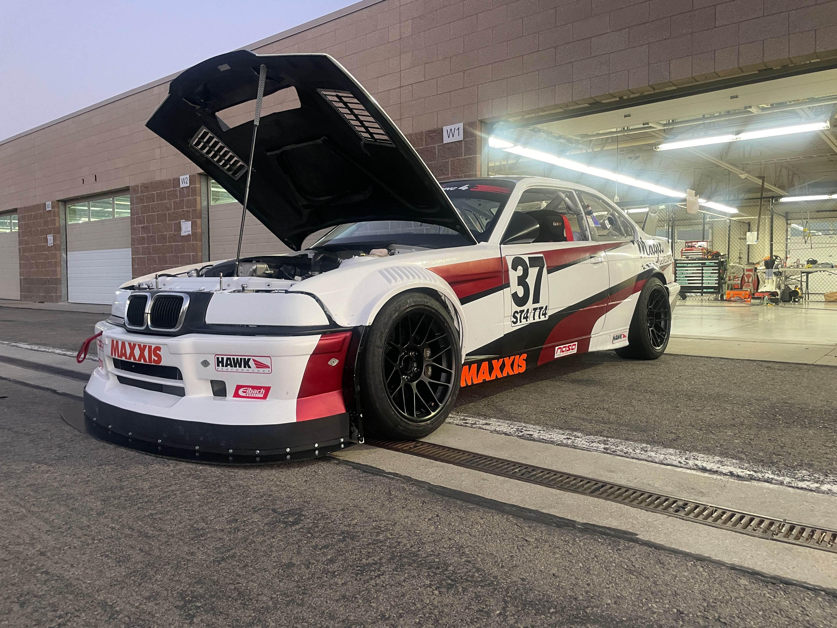 Multicolor BMW E36 3 Series with 17" ARC-8 Apex wheels in Satin Black