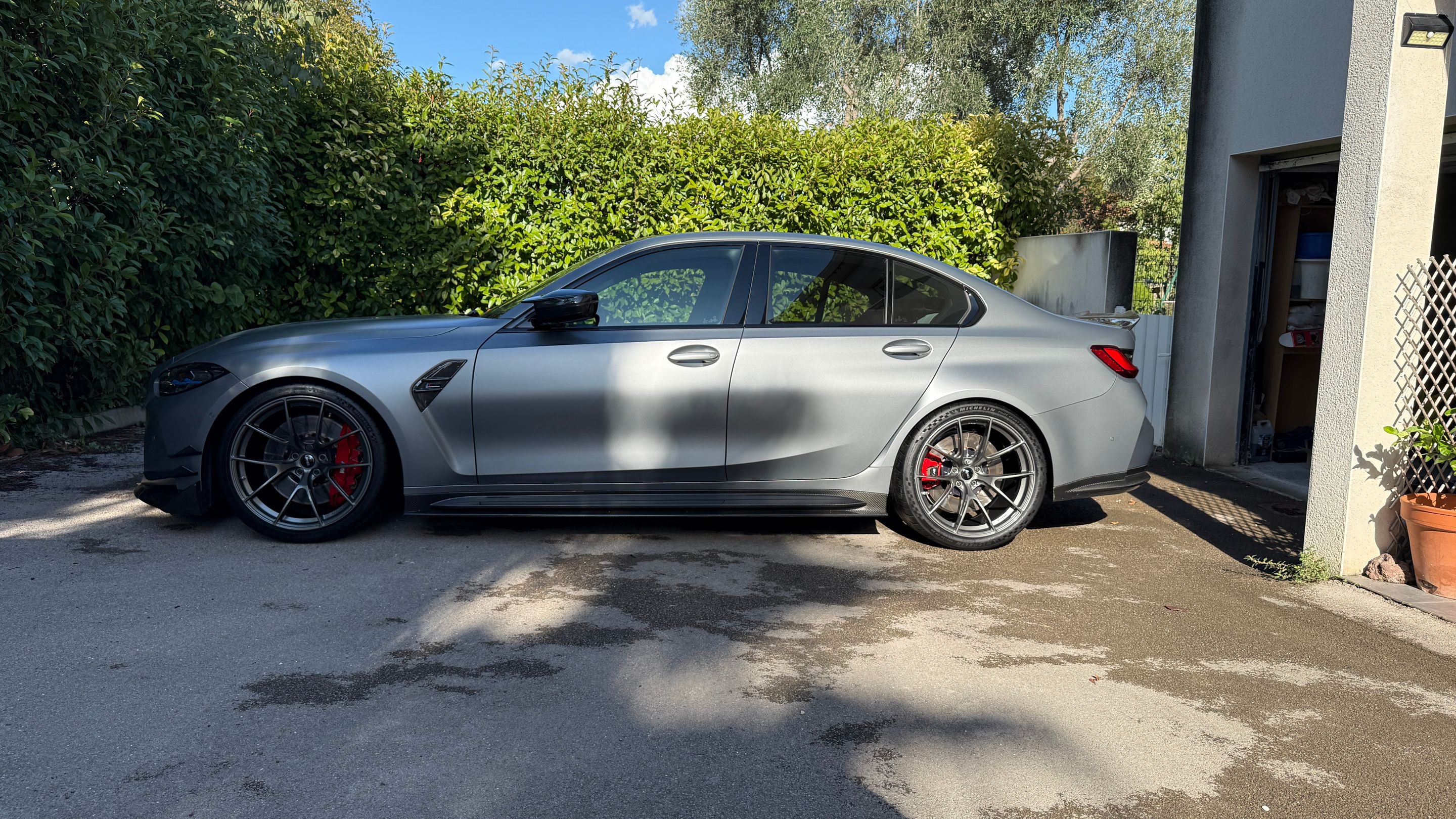 Grey BMW G80 M3 with 20" VS-5RS Apex wheels in Anthracite