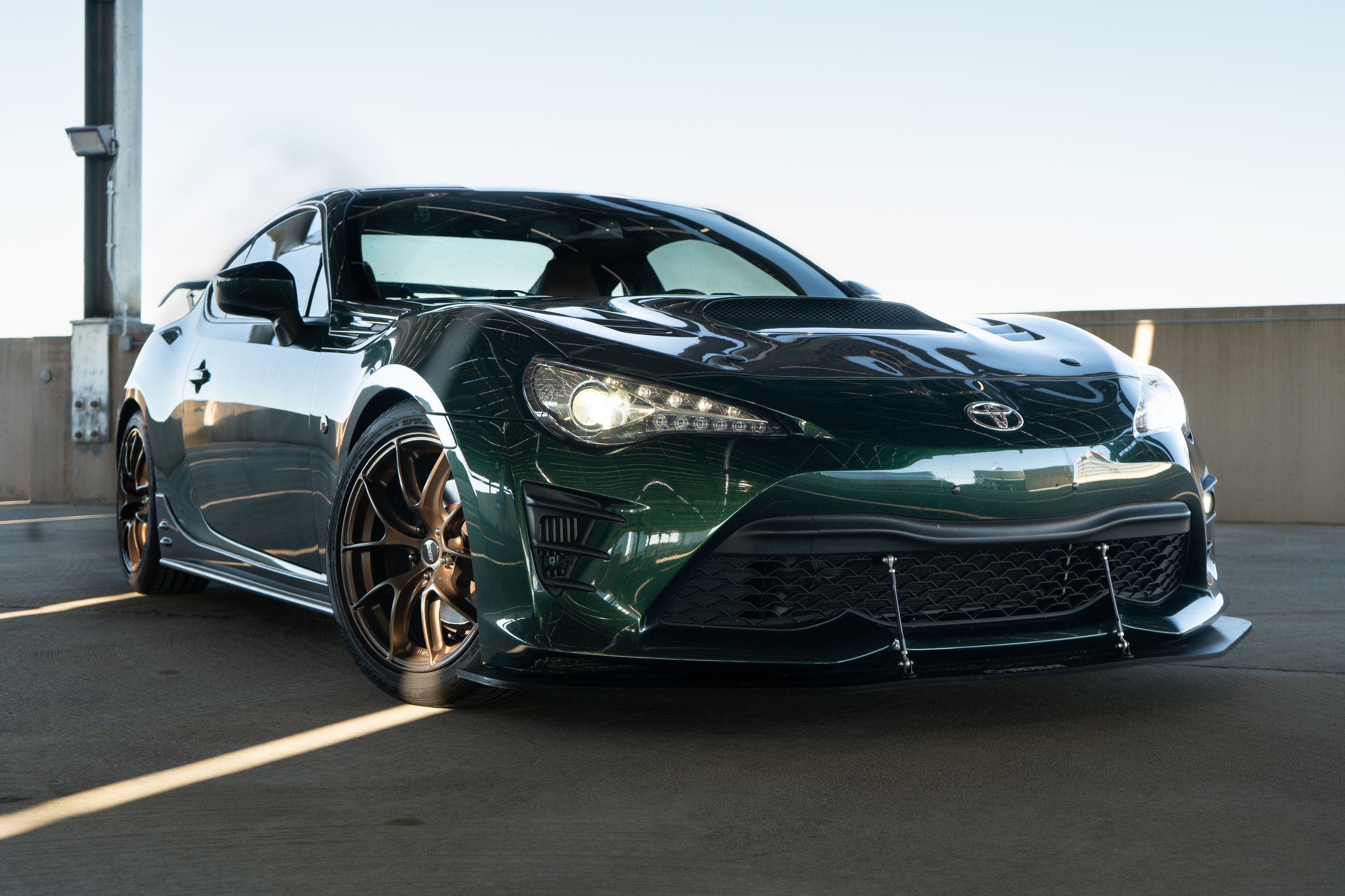 Green Toyota 86 / GT86 / FT86 with 17" VS-5RS Apex wheels in Satin Bronze