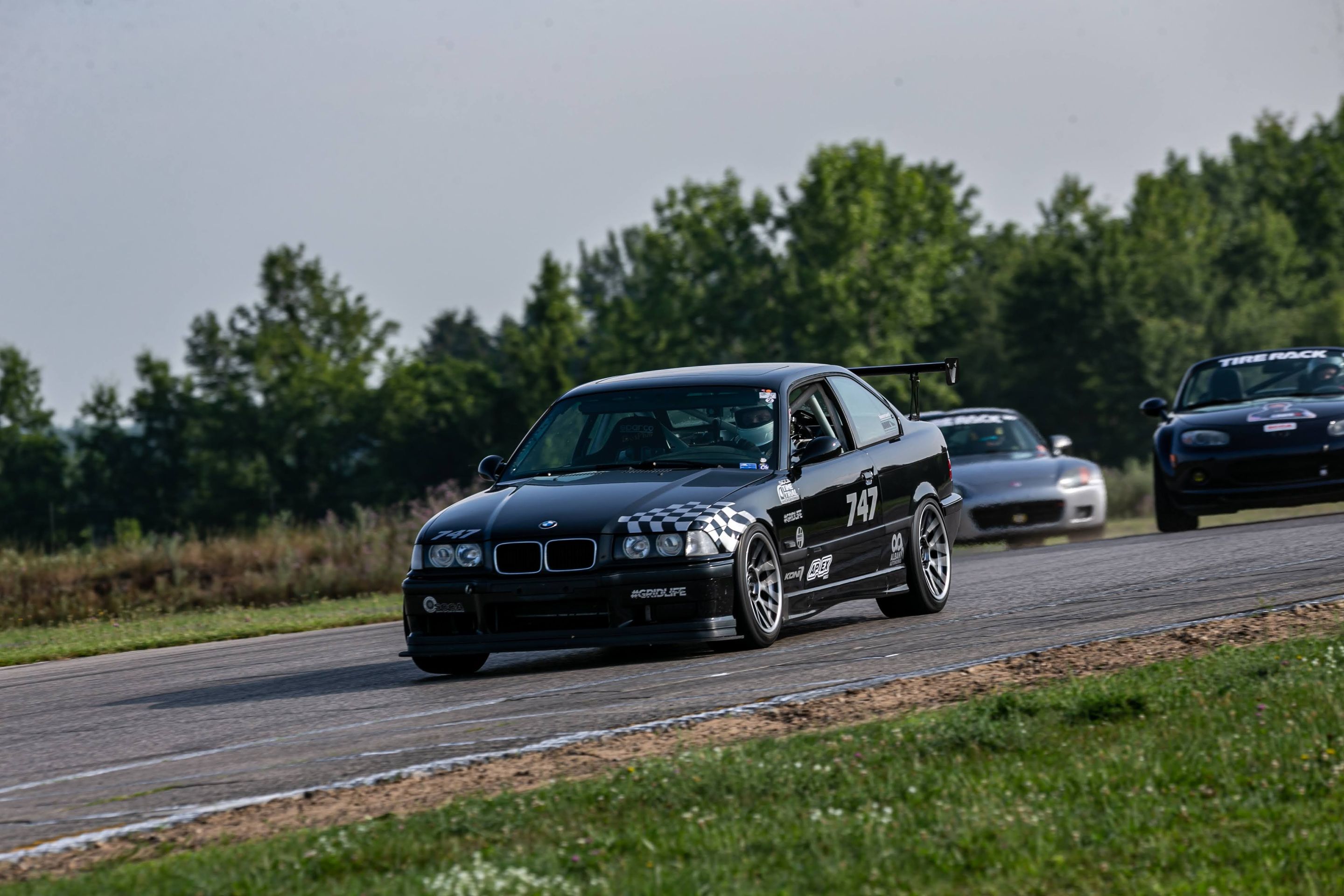 Purple BMW E36 M3 with 17" ARC-8 Apex wheels in Hyper Black
