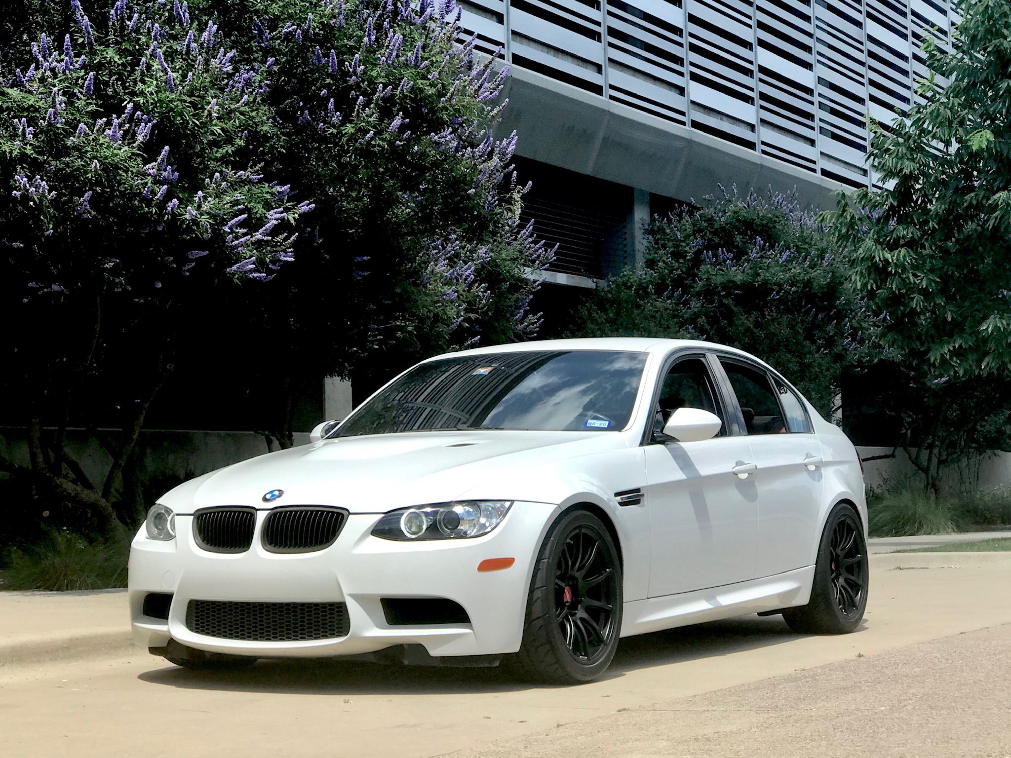 White BMW E90 Sedan M3 with 18" SM-10 Apex wheels in Satin Black