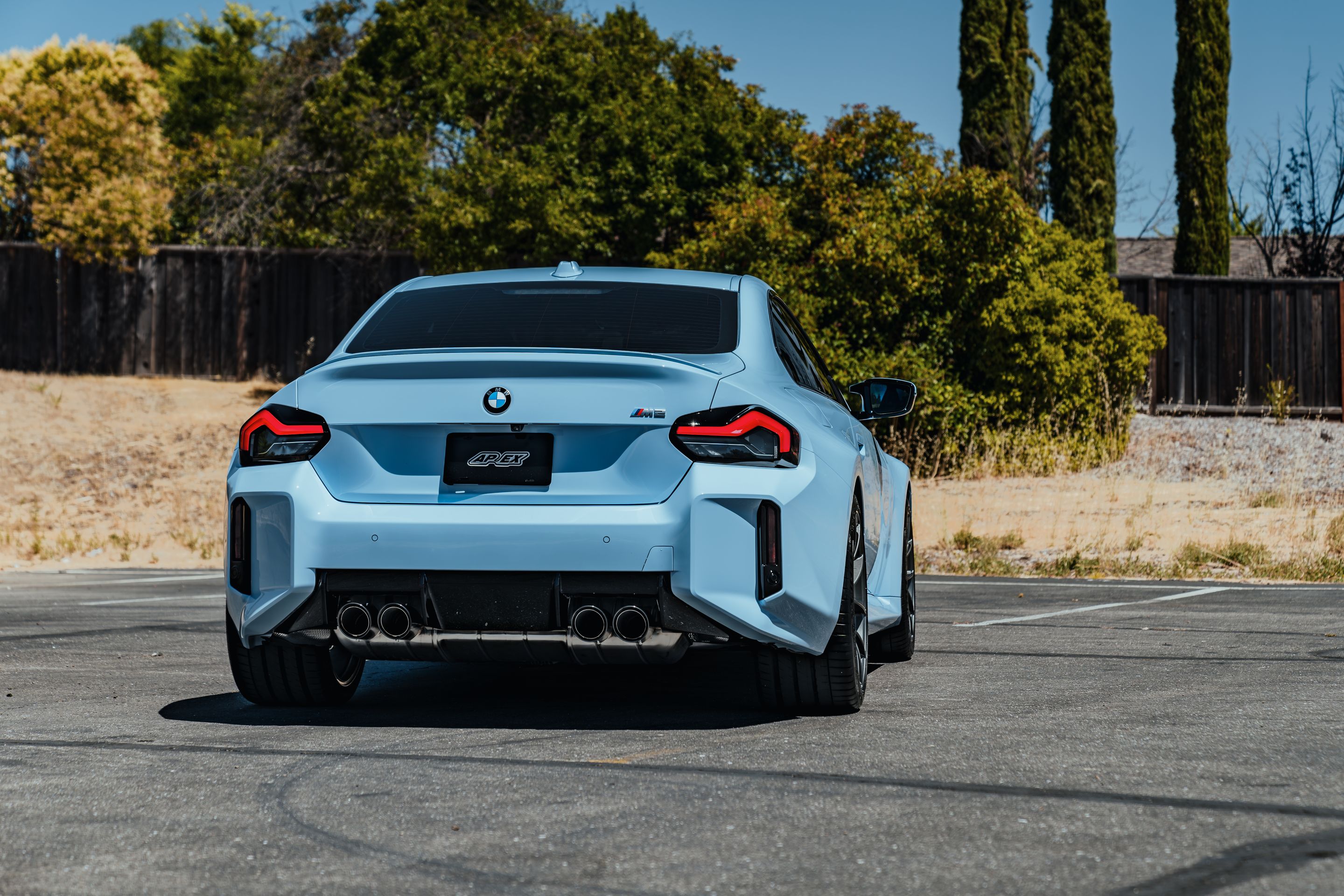 Blue BMW G87 M2 with 19"/20" VS-5RS Apex wheels in Anthracite