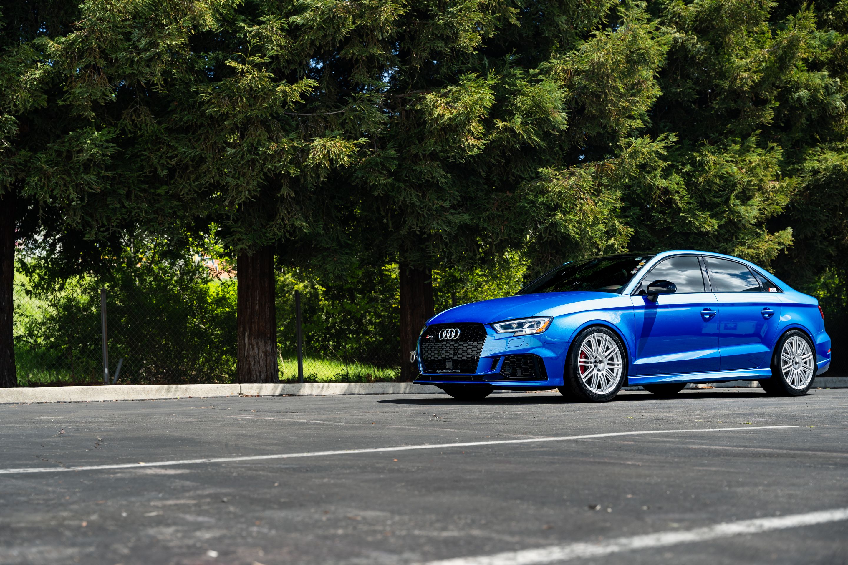 Blue Audi 8V RS 3 with 18" TC-10RT Apex wheels in Race Silver
