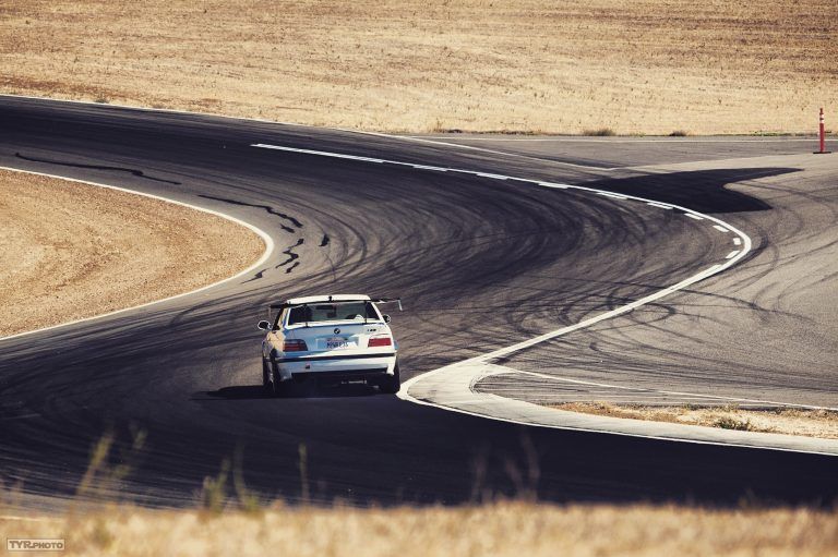 Silver BMW E36 M3 with 17" ARC-8 Apex wheels in Anthracite