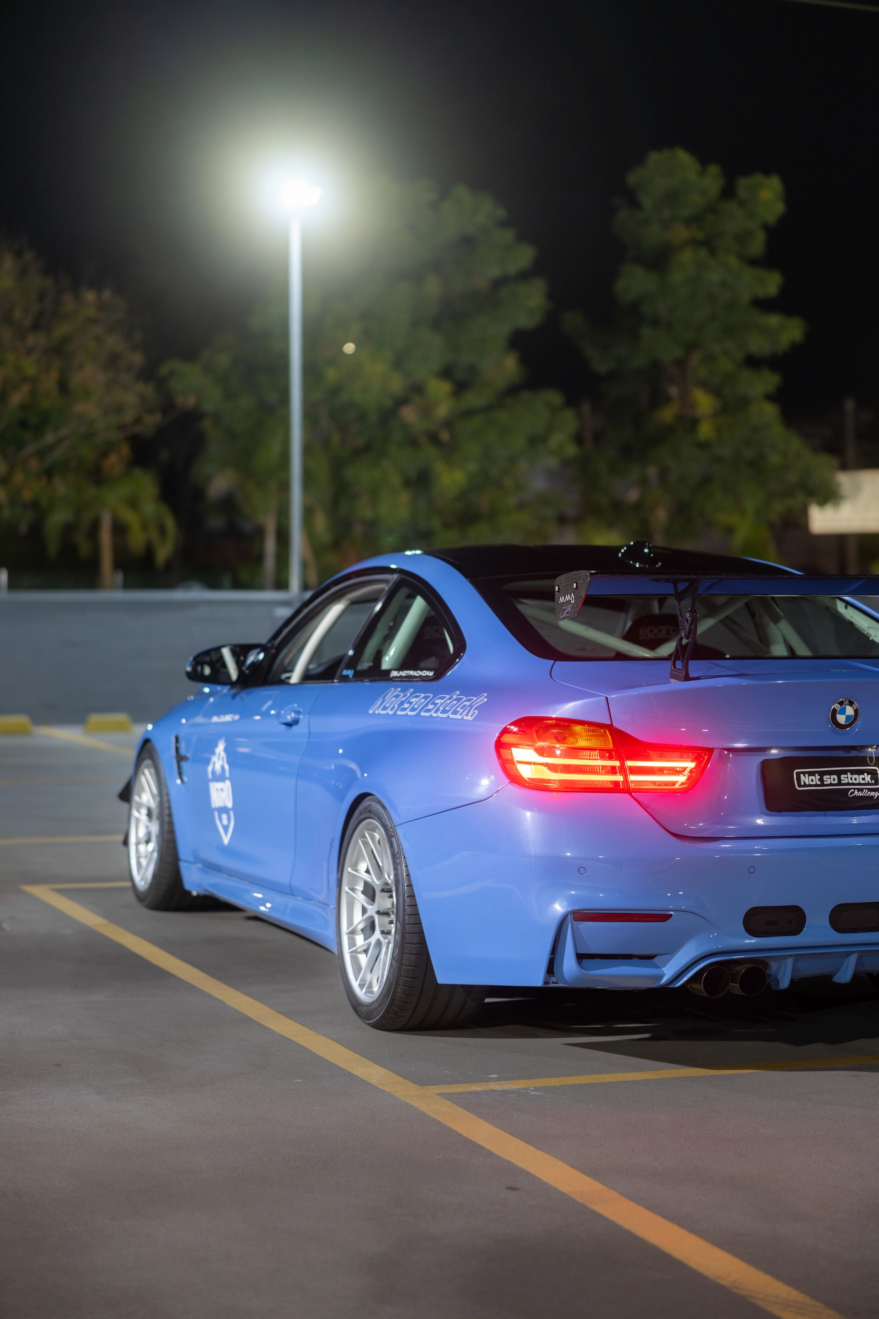 Blue BMW F82 Coupe M4 with 18" ARC-8 Apex wheels in Race Silver