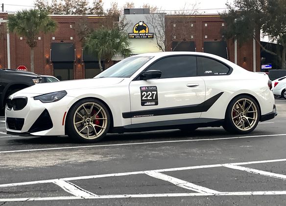 BMW G42 2 Series with 19" VS-5RS in Motorsport Gold