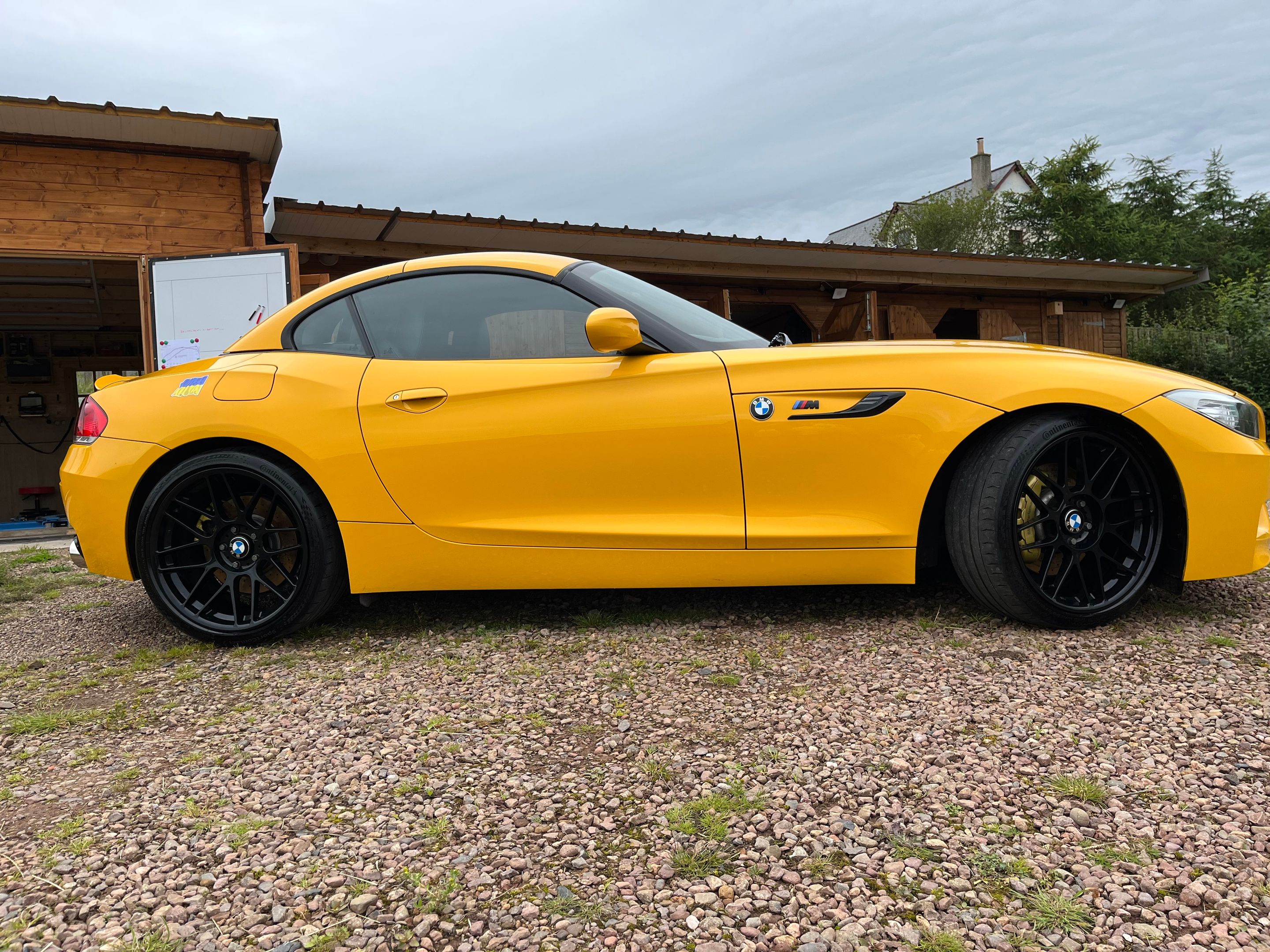 Yellow BMW E89 Z4 with 19" ARC-8 Apex wheels in Anthracite