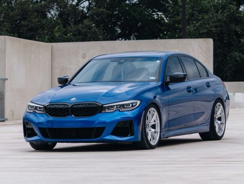 Blue BMW 3 Series - VS-5 in Race Silver
