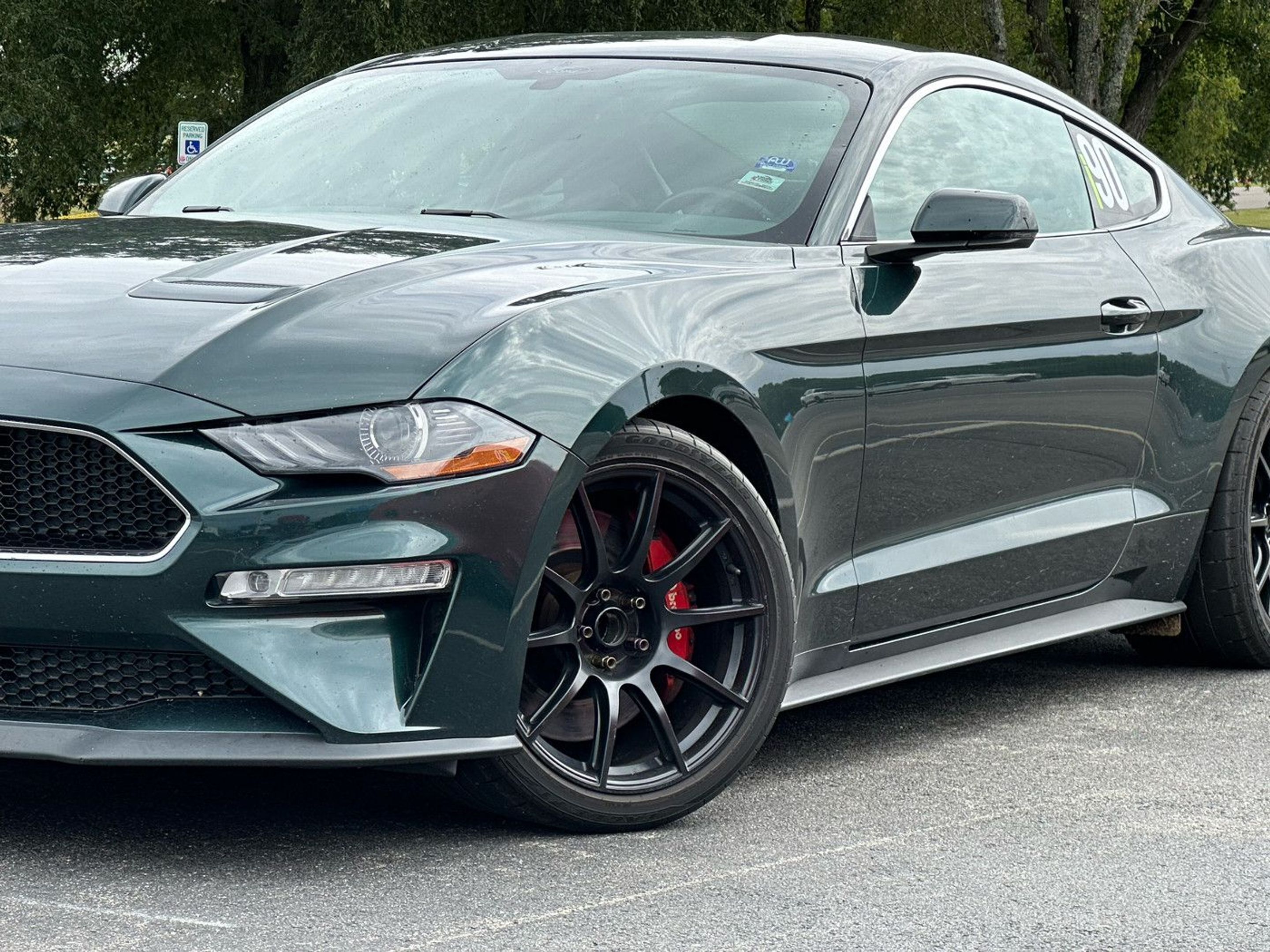 Green Ford S550 Mustang Bullitt with 19" SM-10 Apex wheels in Satin Black