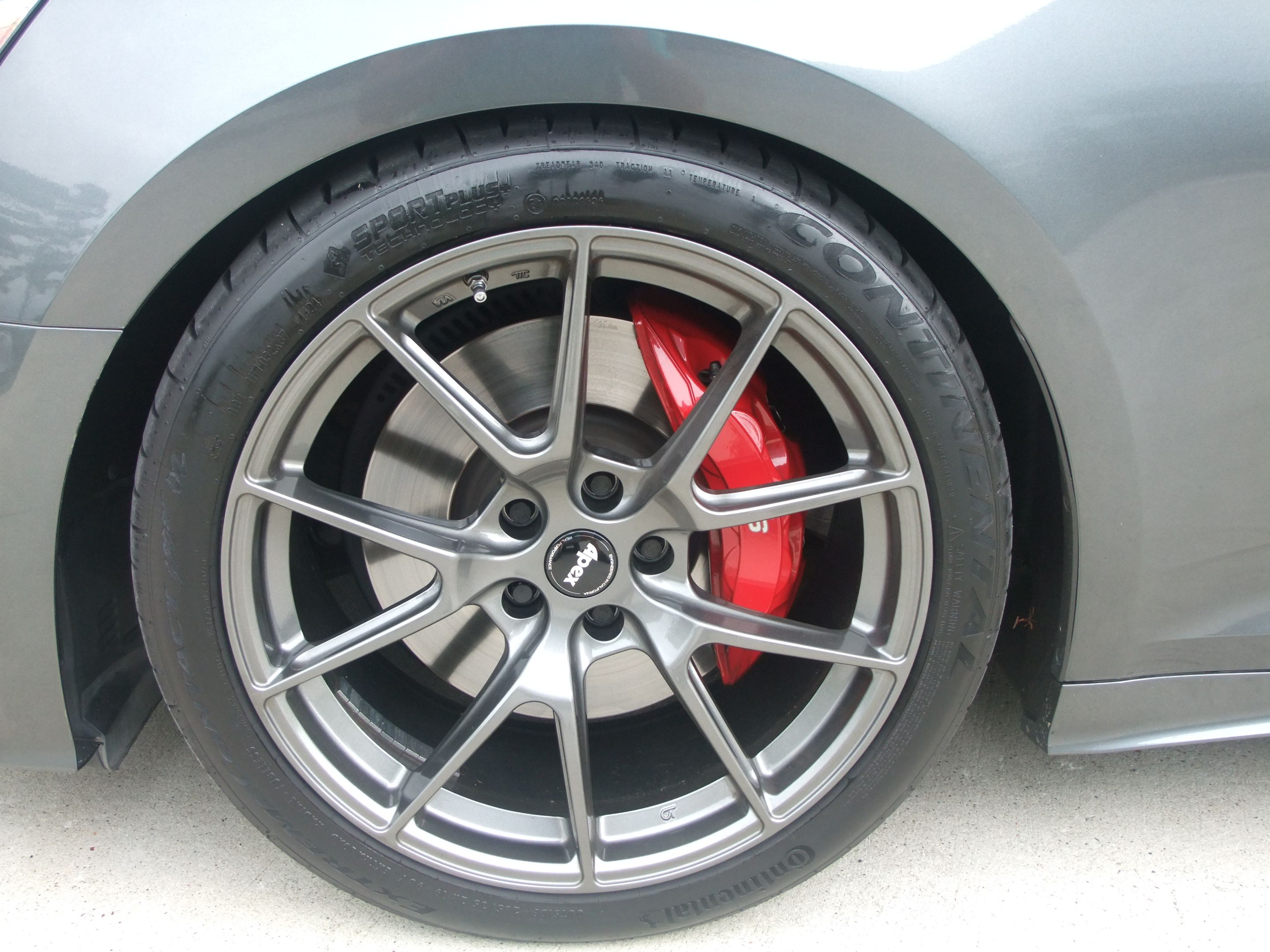 Grey Audi B9 S5 with 19" VS-5 Apex wheels in Anthracite