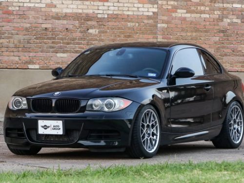 Black BMW 1 Series - ARC-8 in Hyper Black