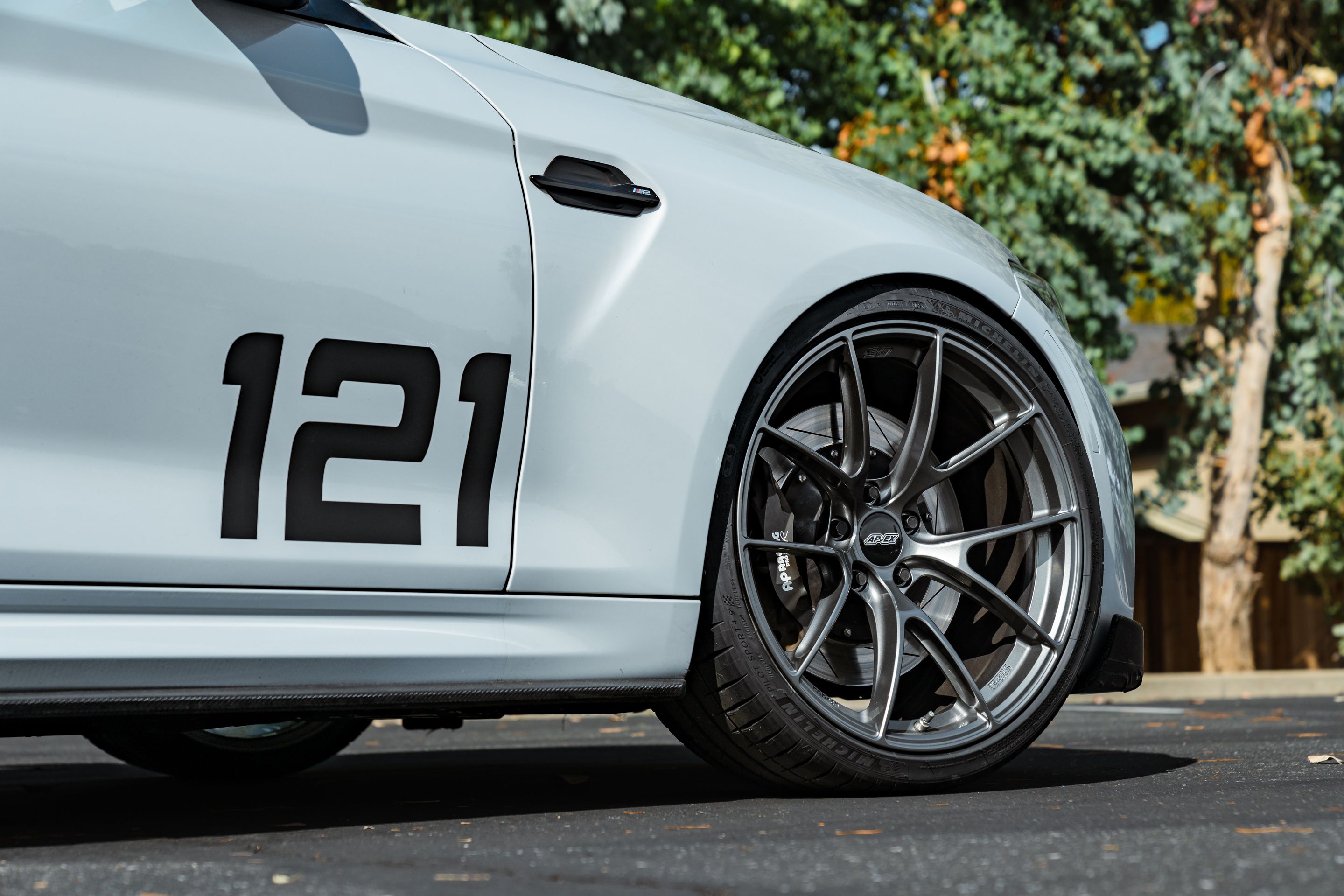 Silver BMW F87 M2 with 20" VS-5RS Apex wheels in Anthracite