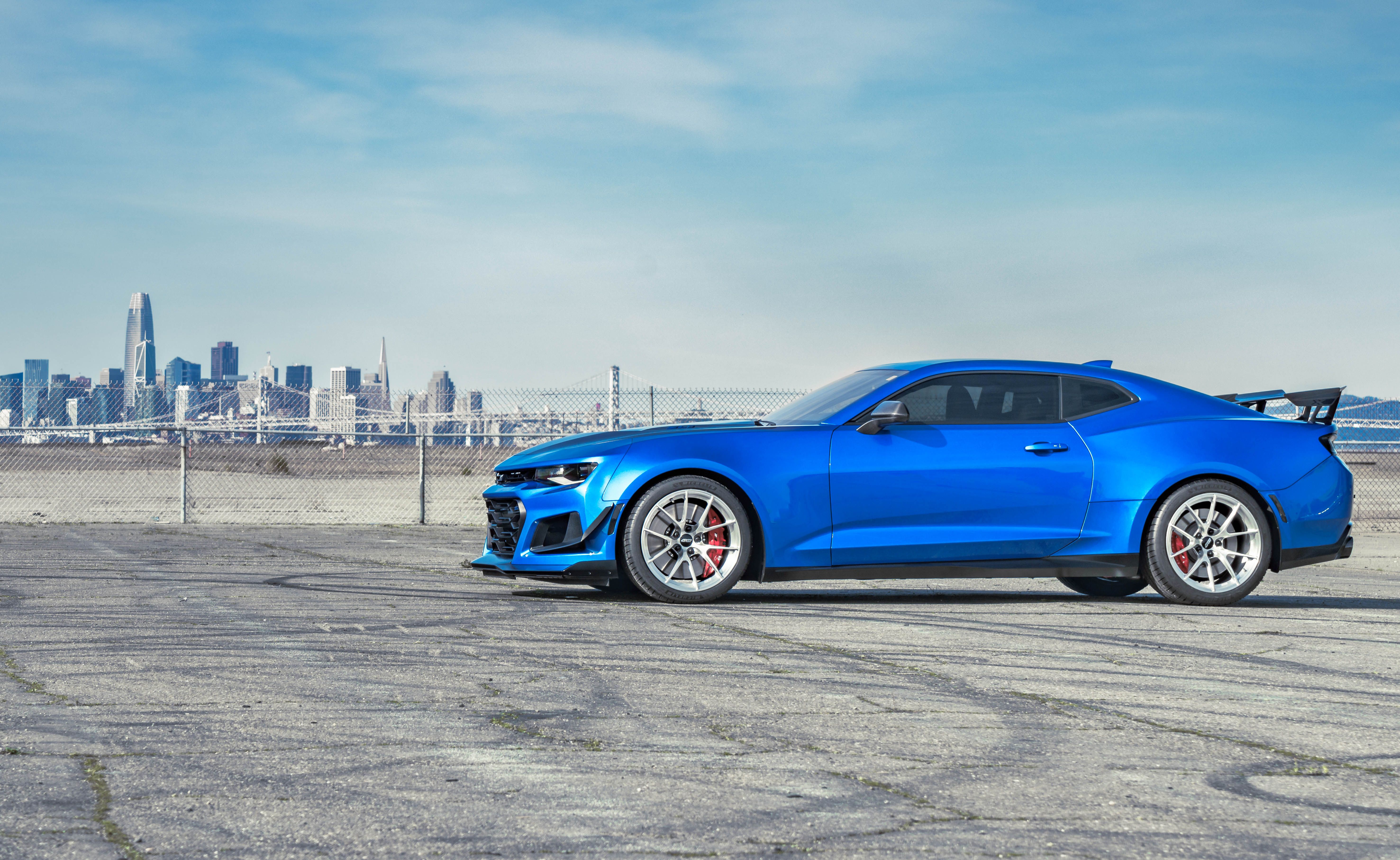 Chevrolet 6th Gen Camaro ZL1 1LE with 19