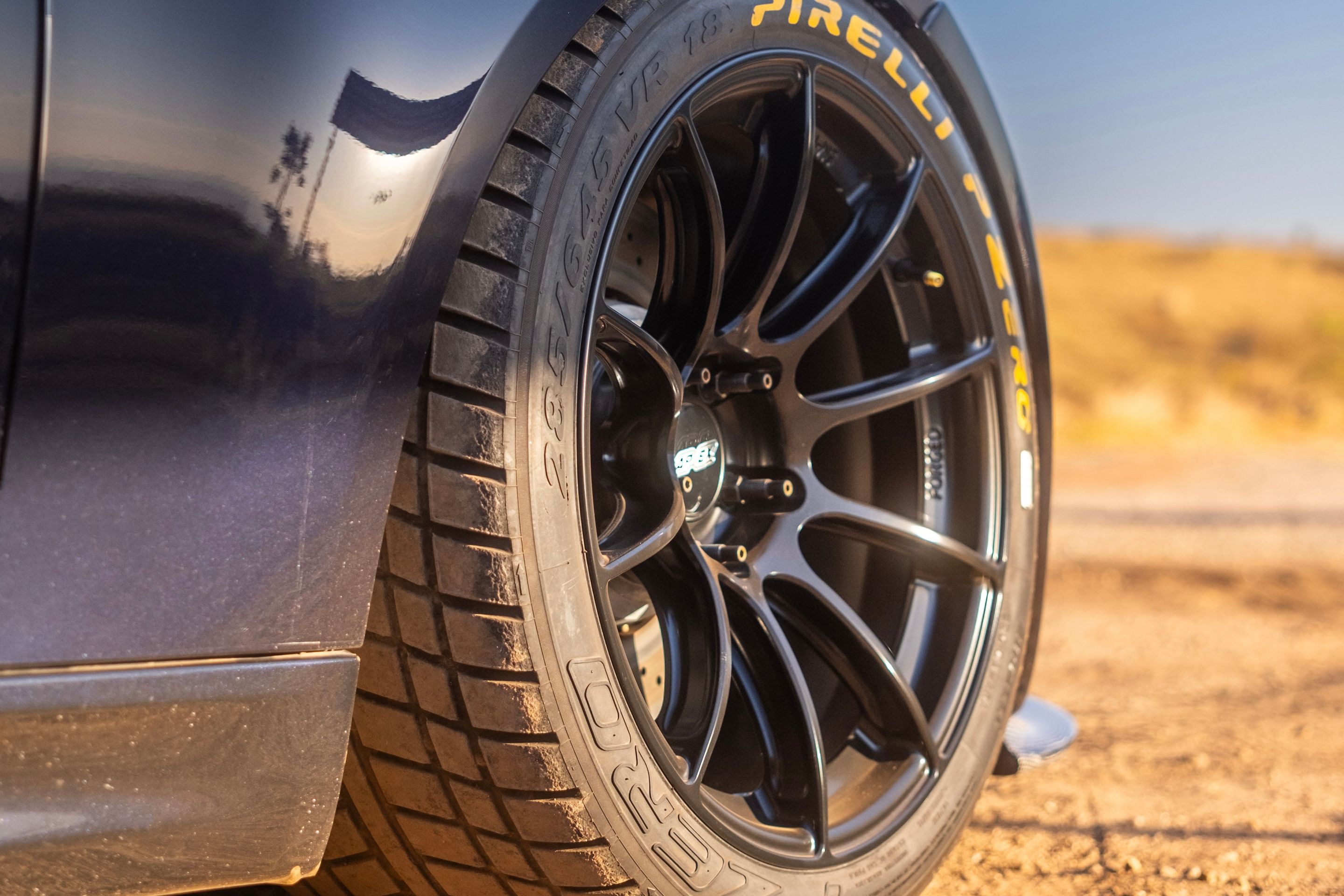 Blue BMW E92 Coupe M3 with 18" SM-10RS Apex wheels in Satin Black