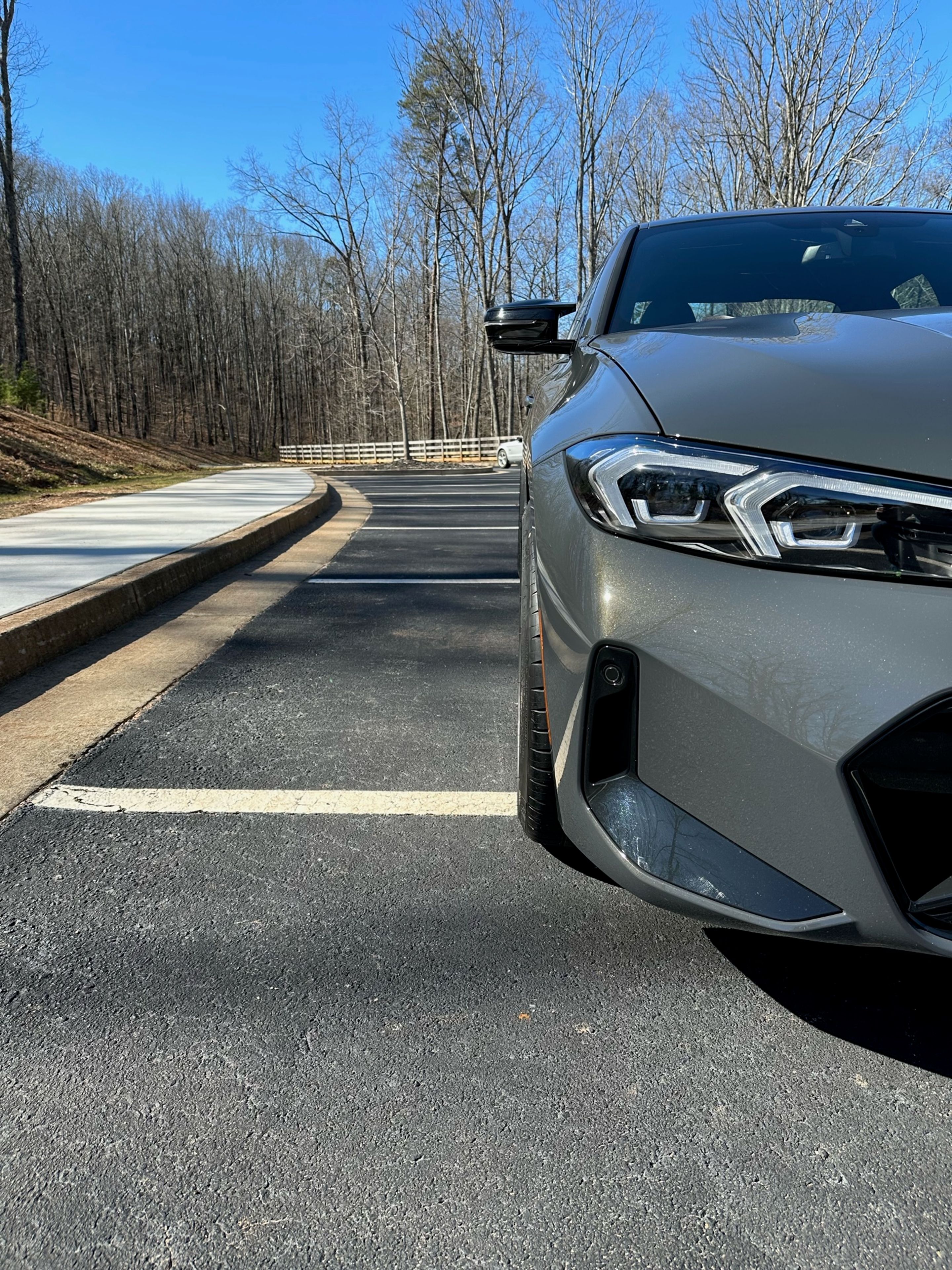 Grey BMW G20 Sedan 3 Series with 19" SM-10 Apex wheels in Anthracite