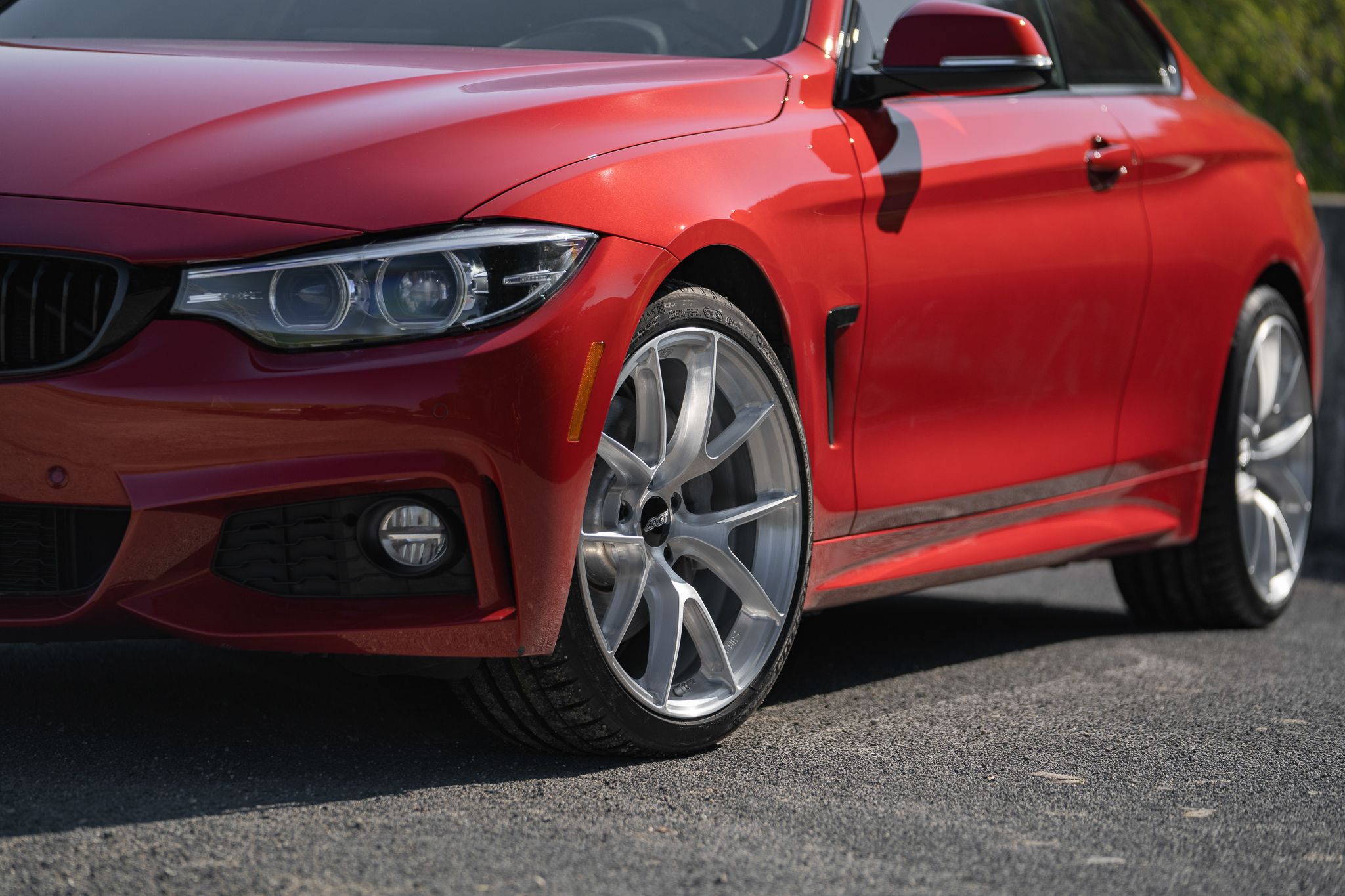 Red BMW F32 Coupe 4 Series with 19" VS-5RS Apex wheels in Brushed Clear