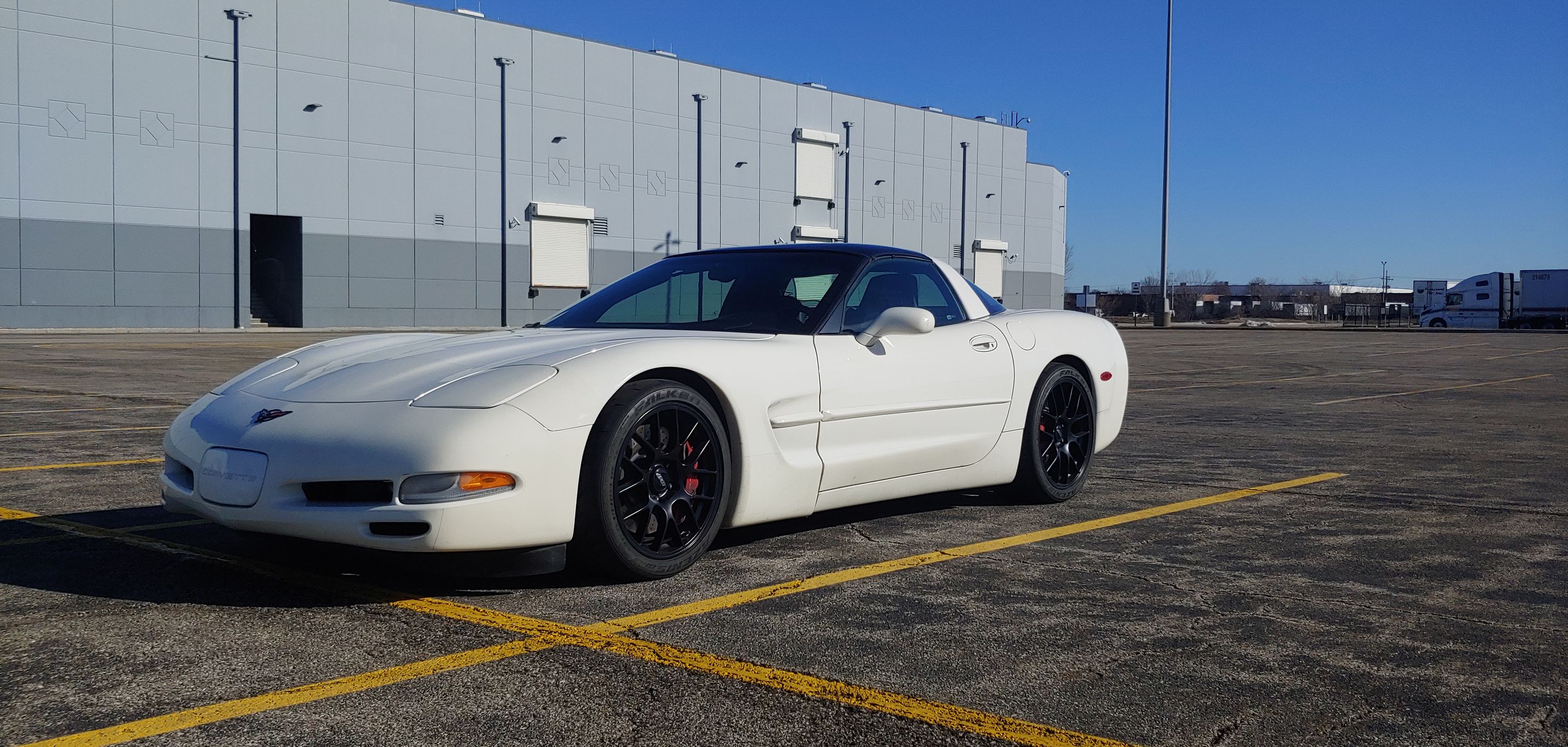 White Chevrolet C5 Corvette Base/Z51 with 18"/19" EC-7 Apex wheels in Satin Black