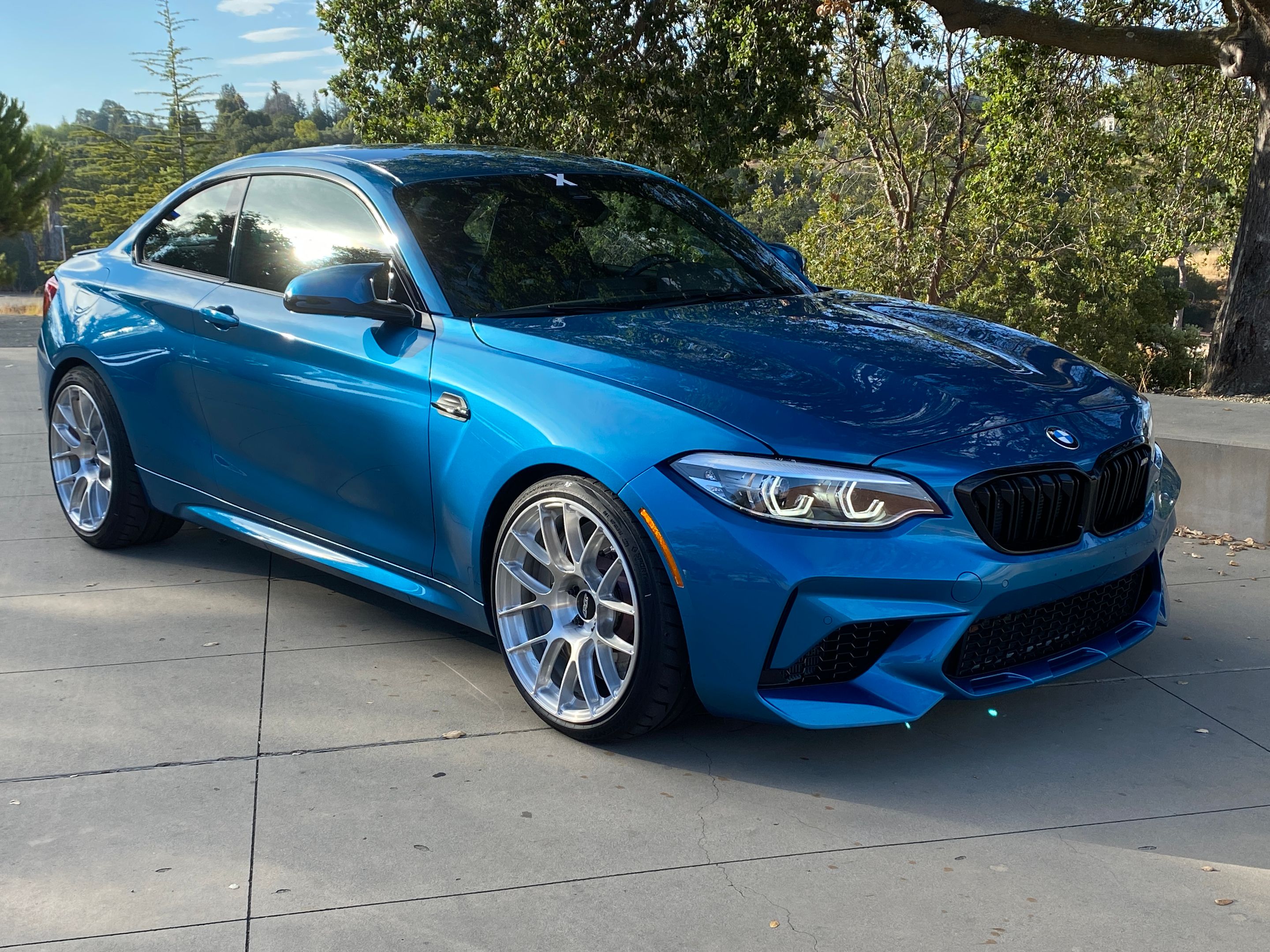 Blue BMW F87 M2 with 19" EC-7RS Apex wheels in Brushed Clear